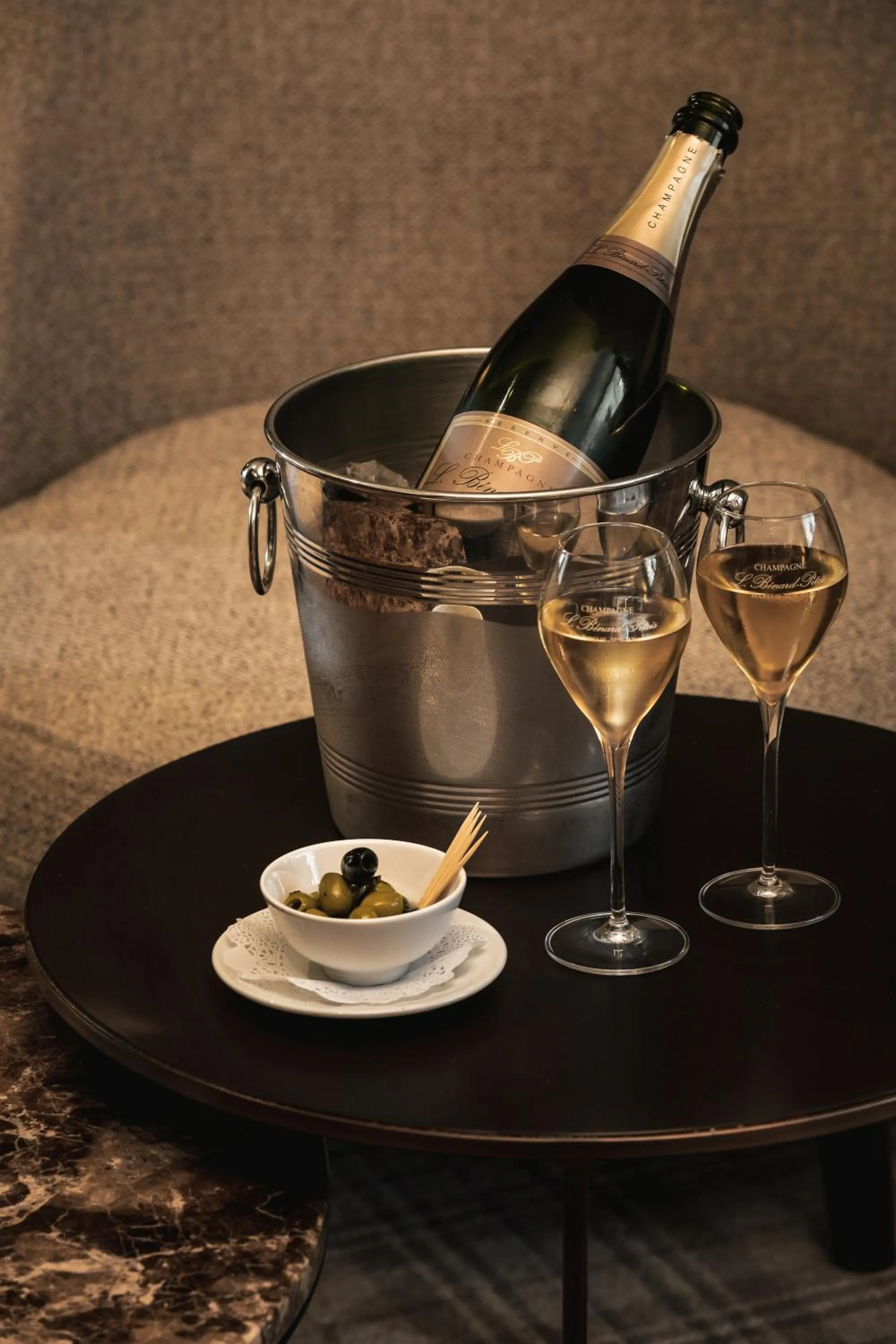 Restaurant/places to eat in De Lindenhoeve Boutique Hotel