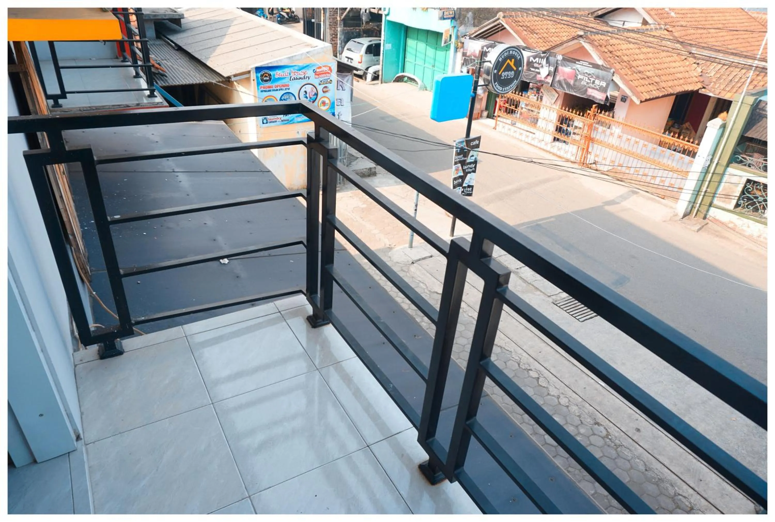 Balcony/Terrace in Budi House & Food Station