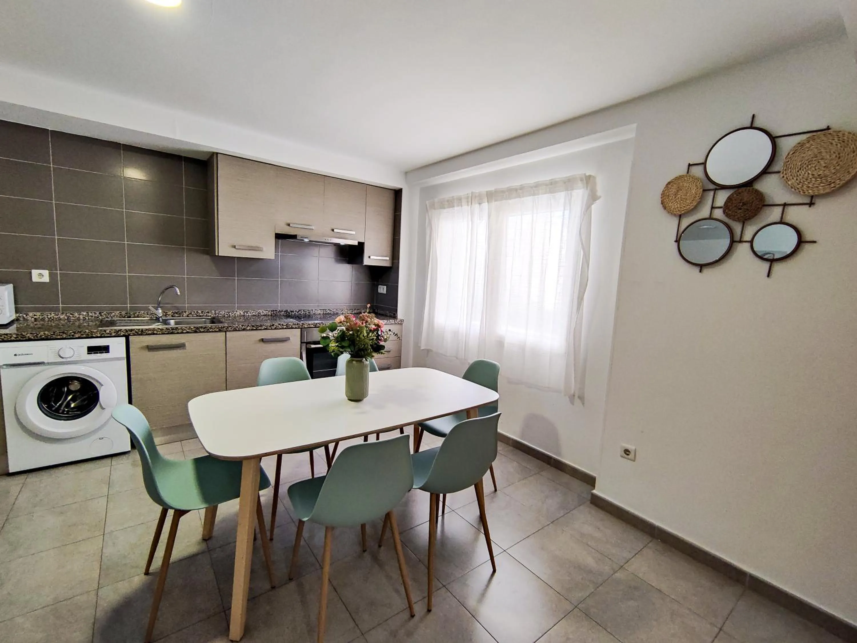 Kitchen or kitchenette in Apartamentos Gandía Centro 3000