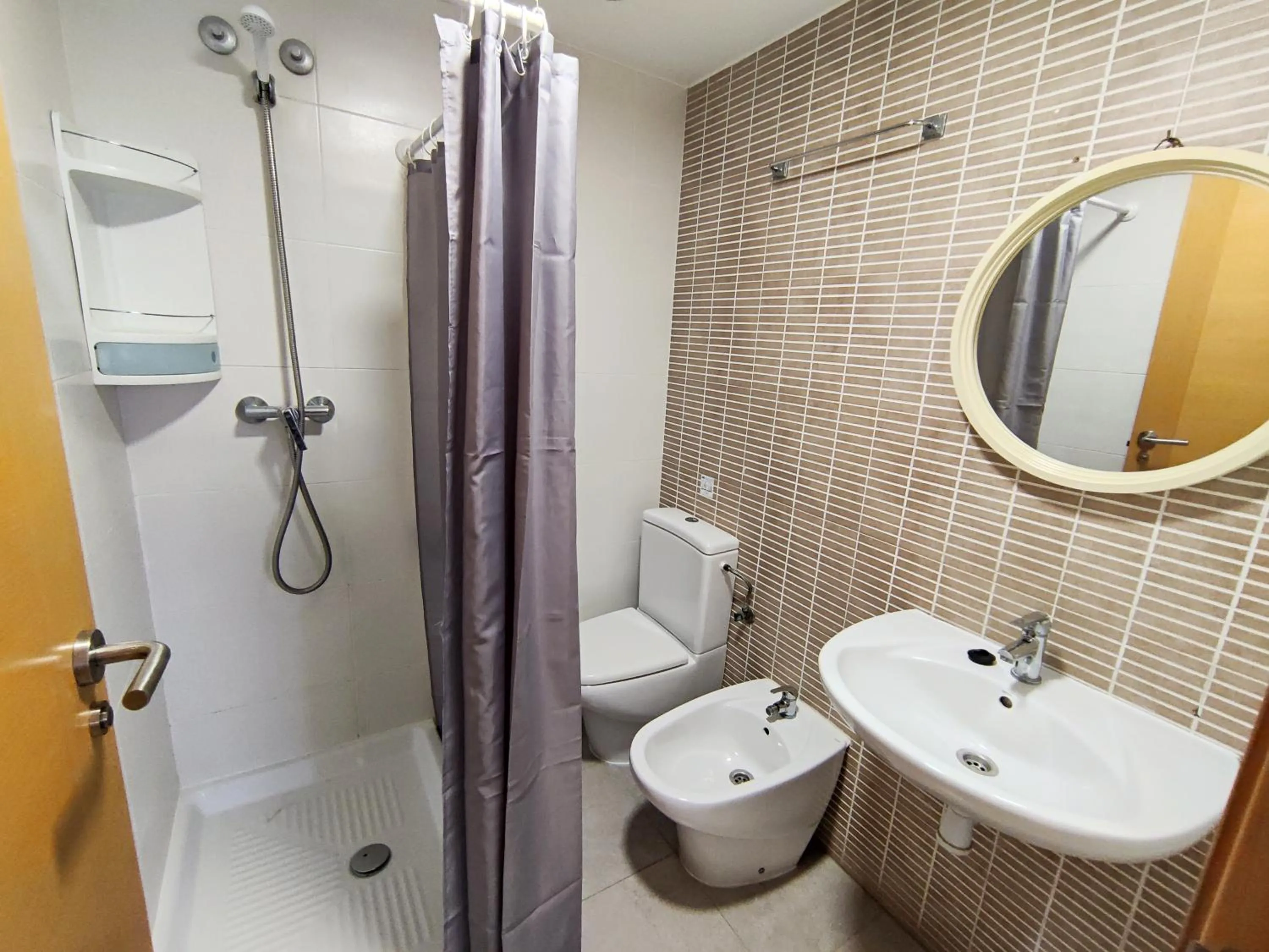 Bathroom in Apartamentos Gandía Centro 3000