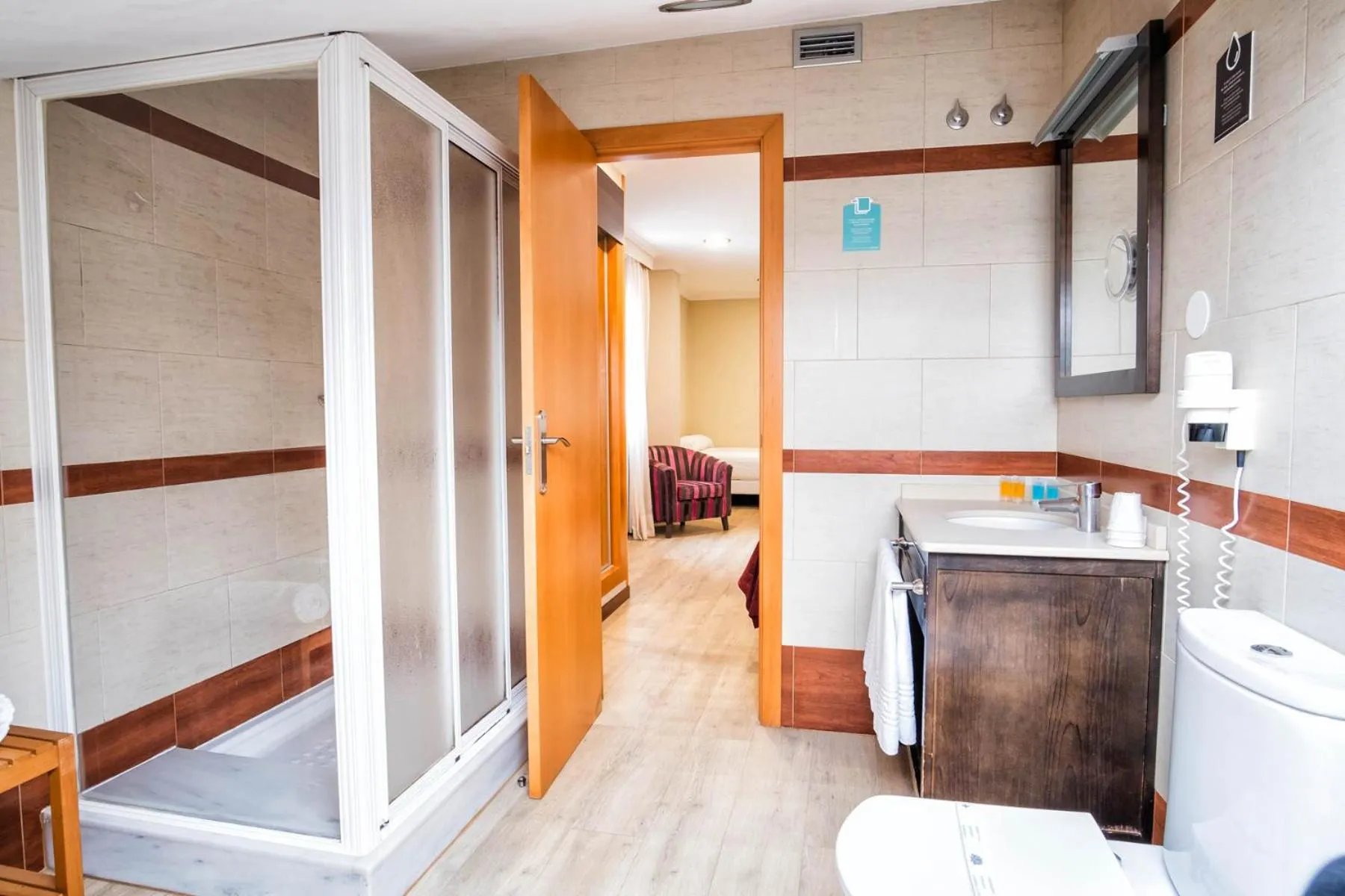 Bathroom in Hotel Alda Bonaval