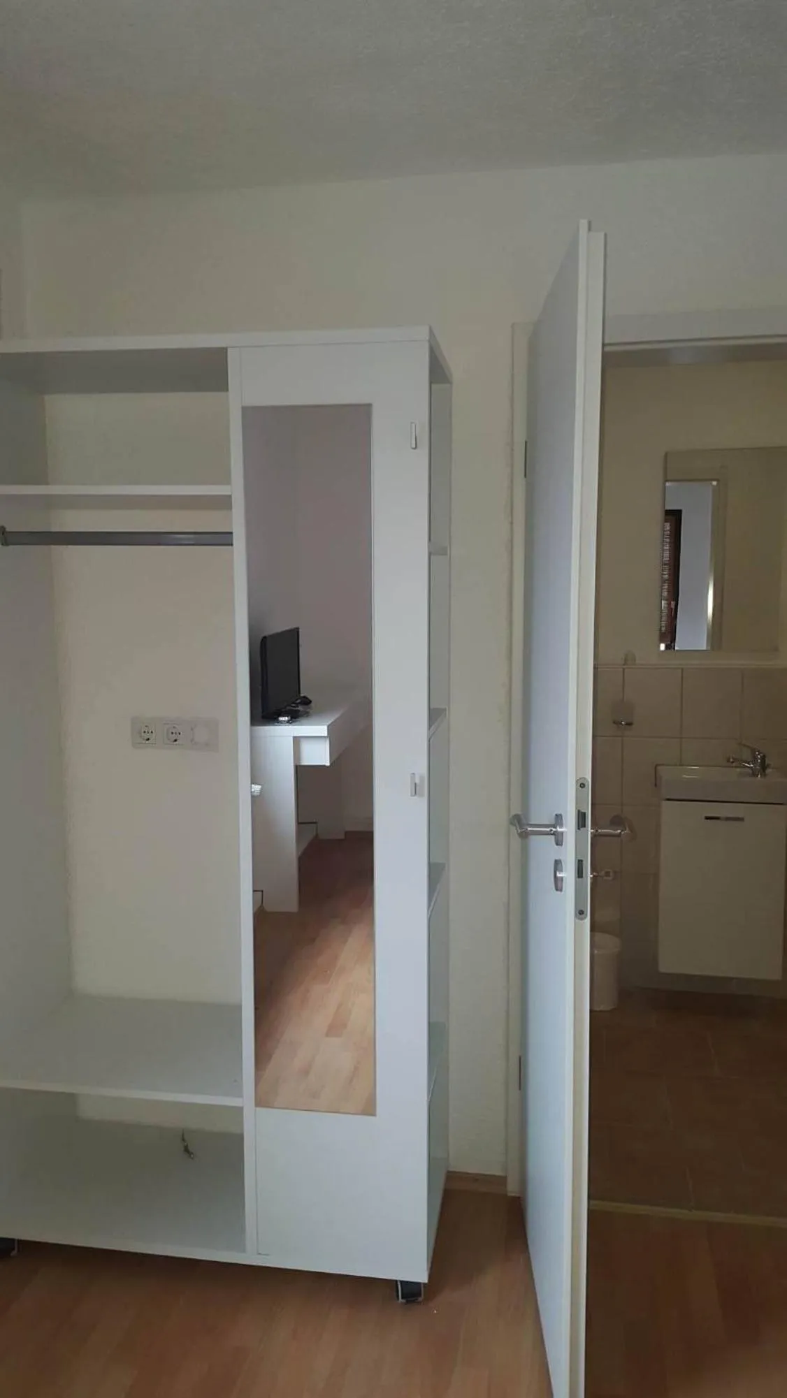 Decorative detail, Bed in Dionysos Traube