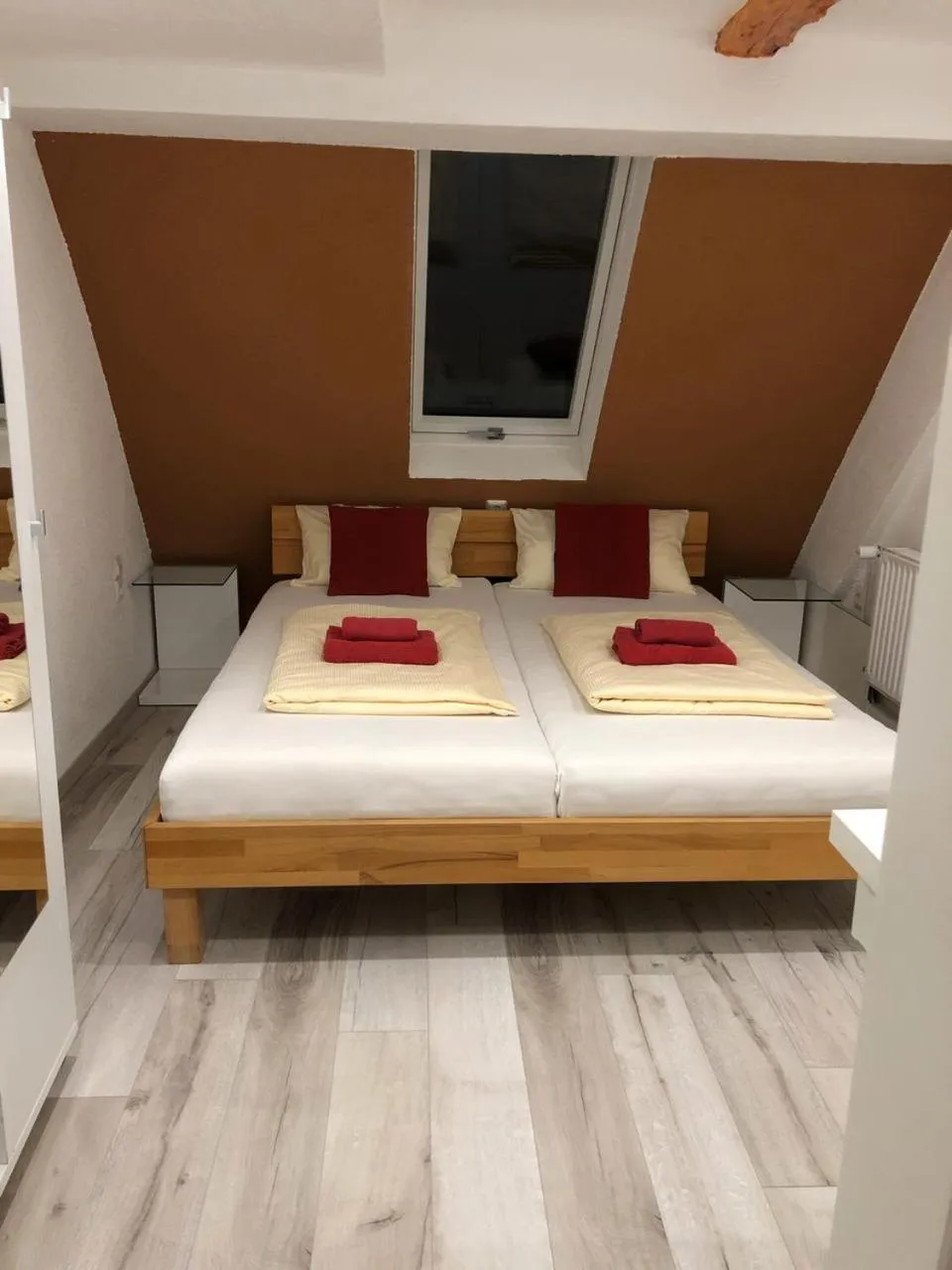 Bed in Dionysos Traube