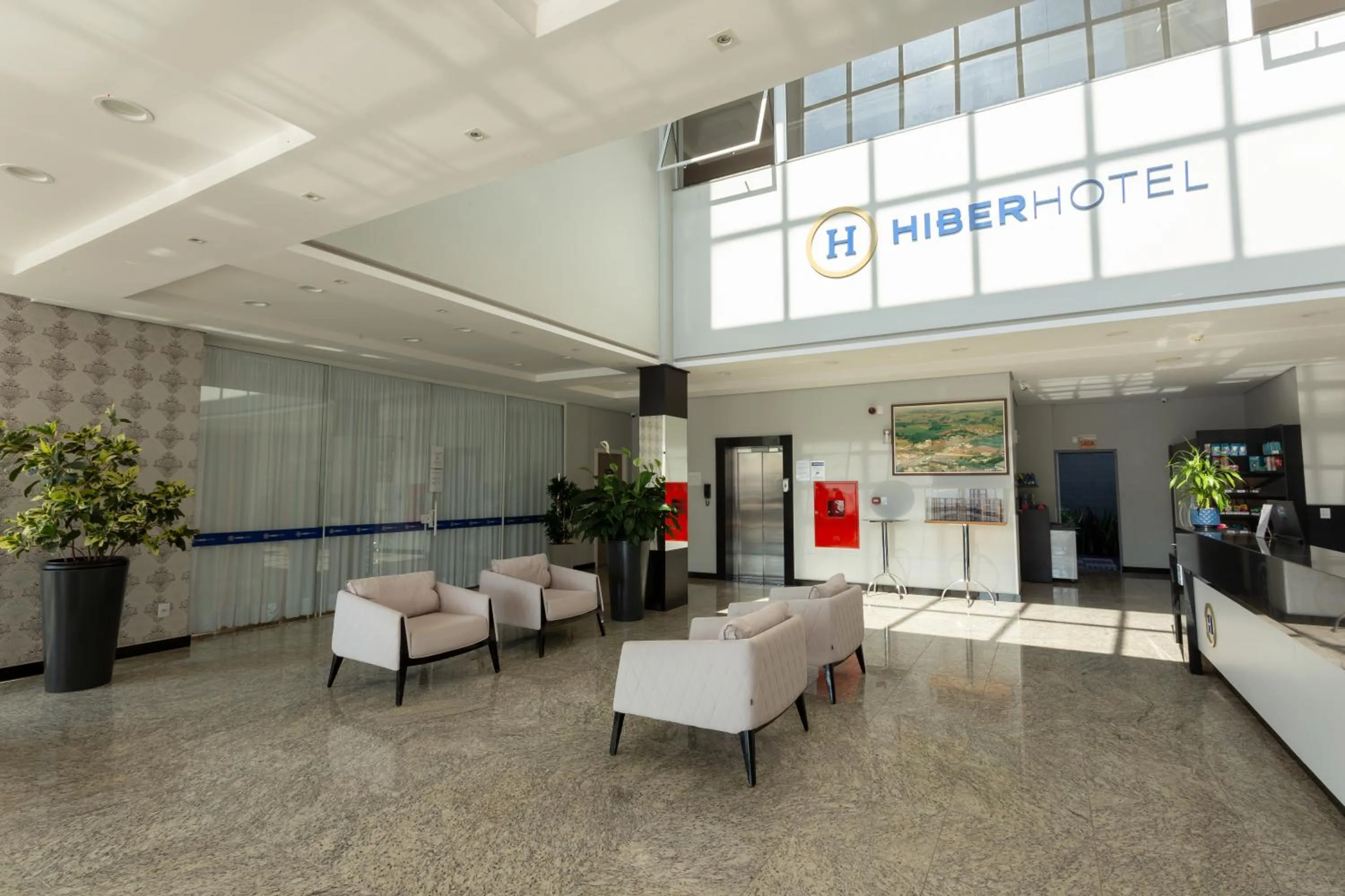 Facade/entrance in Hiber Hotel - Acesso a Chapecó