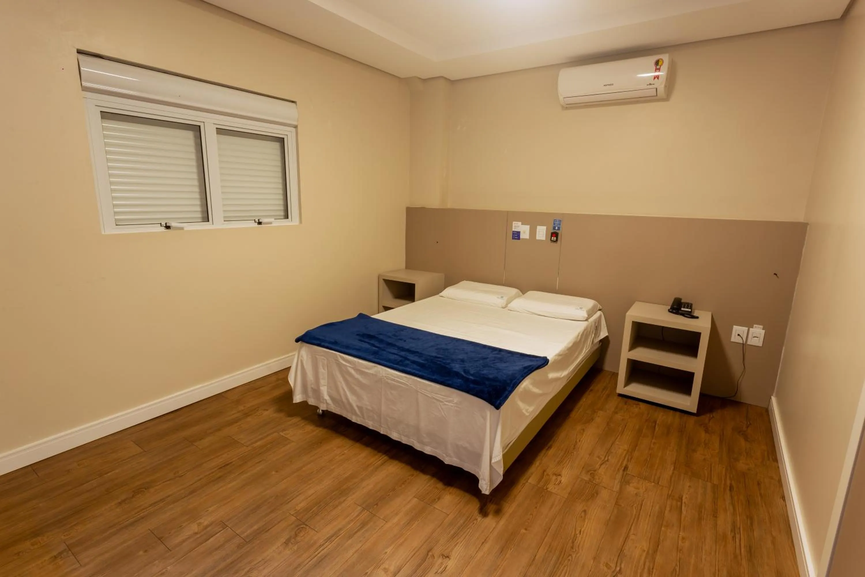 Bedroom, Bed in Hiber Hotel - Acesso a Chapecó