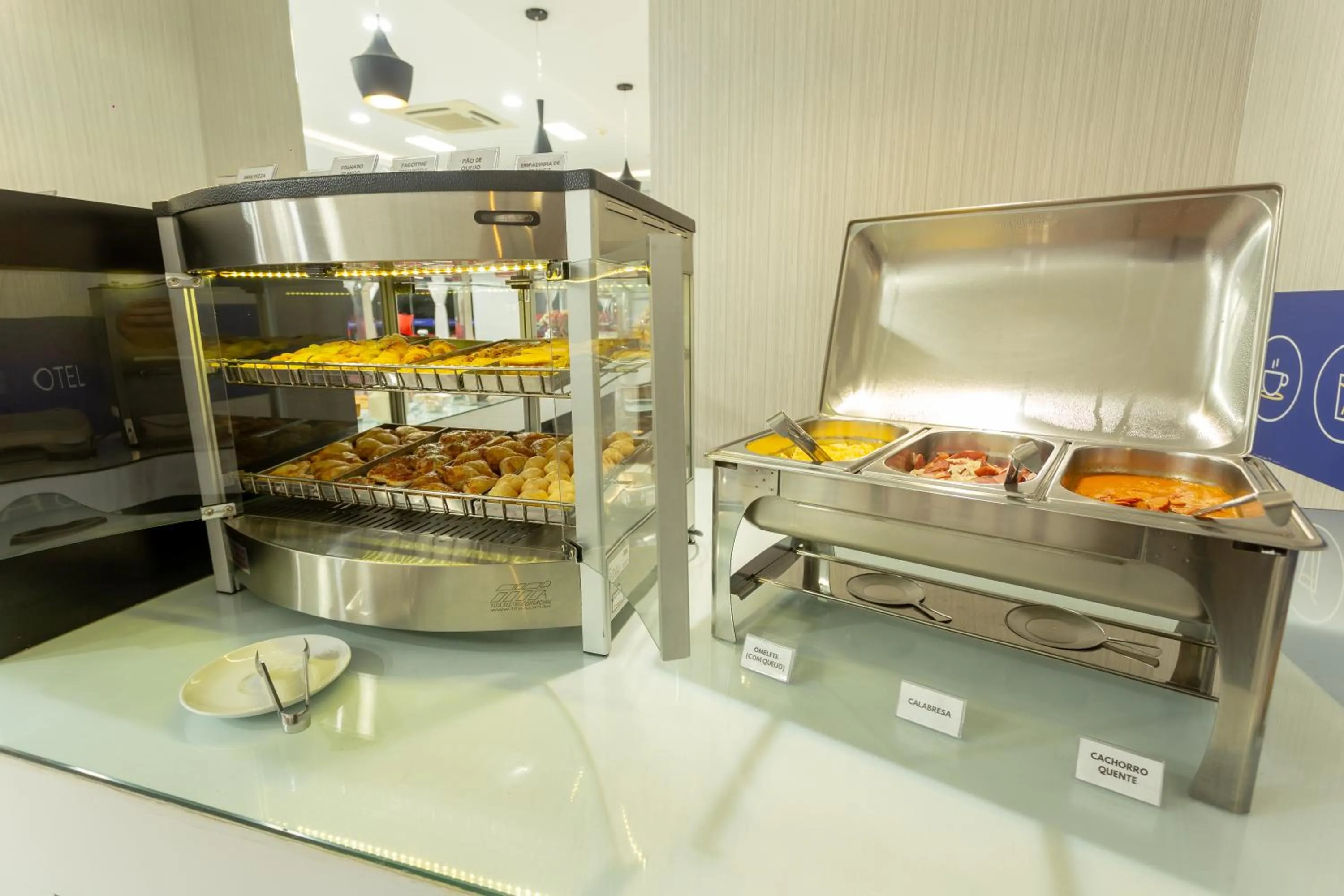 Breakfast in Hiber Hotel - Acesso a Chapecó