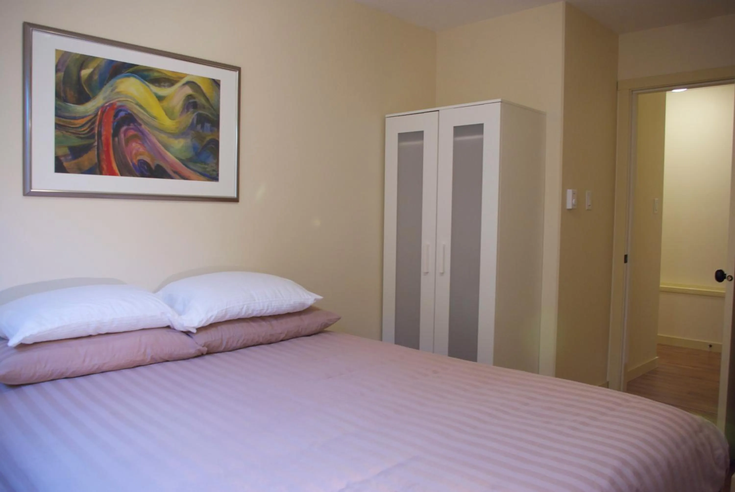 Bed in AnnArthur Guest House