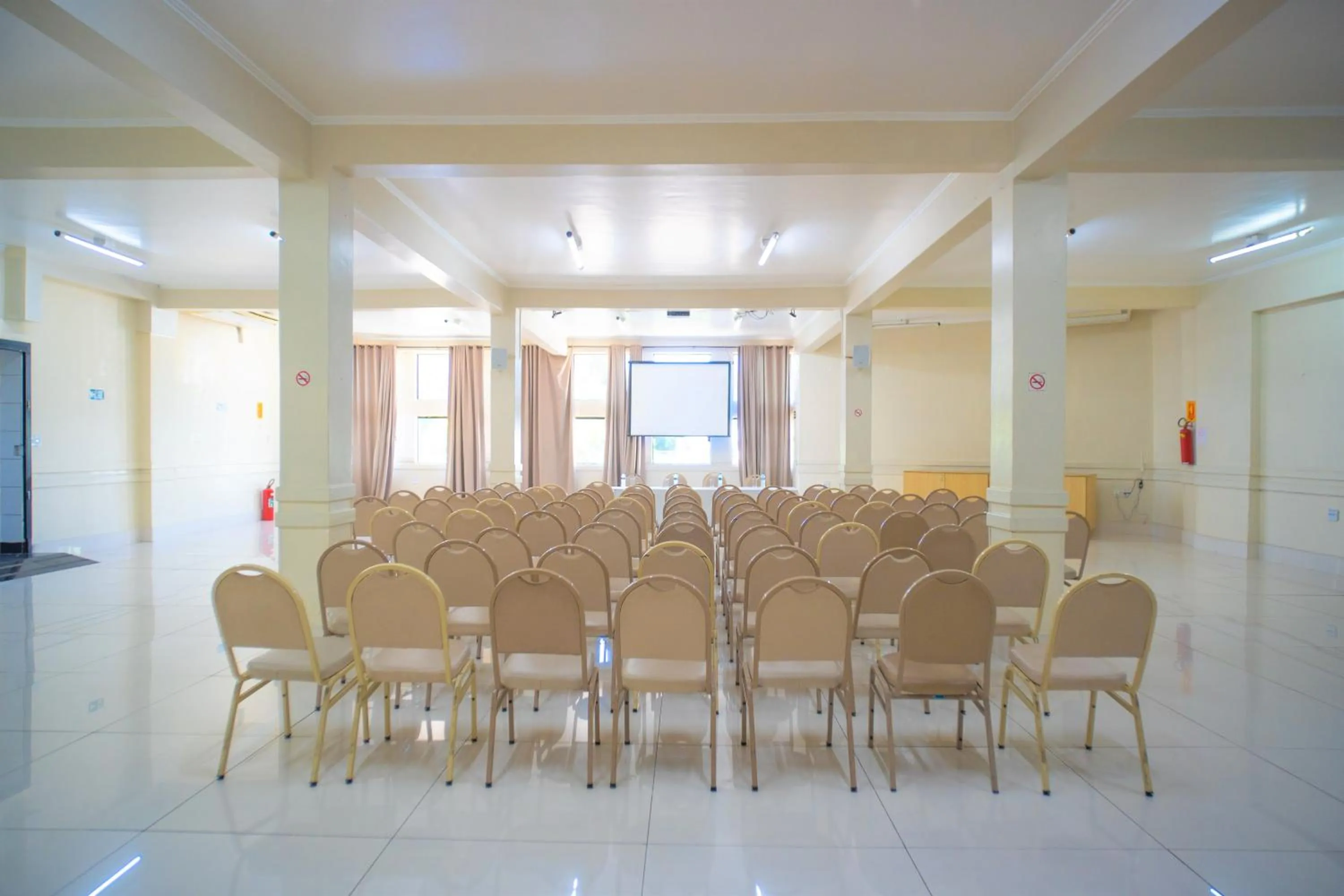 Business facilities in Ano Bom Palace Hotel