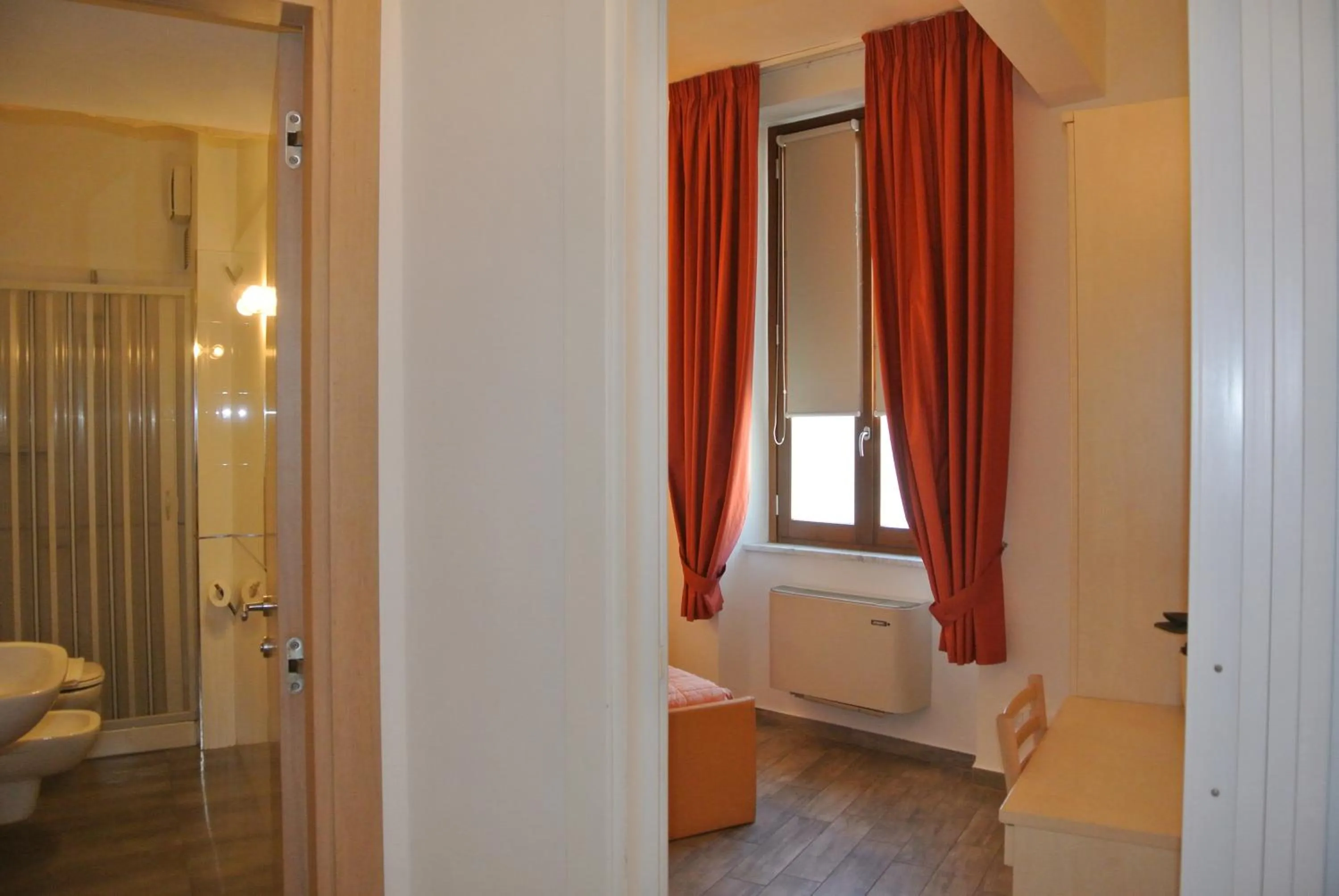 Bed in Bed & Breakfast Camollia