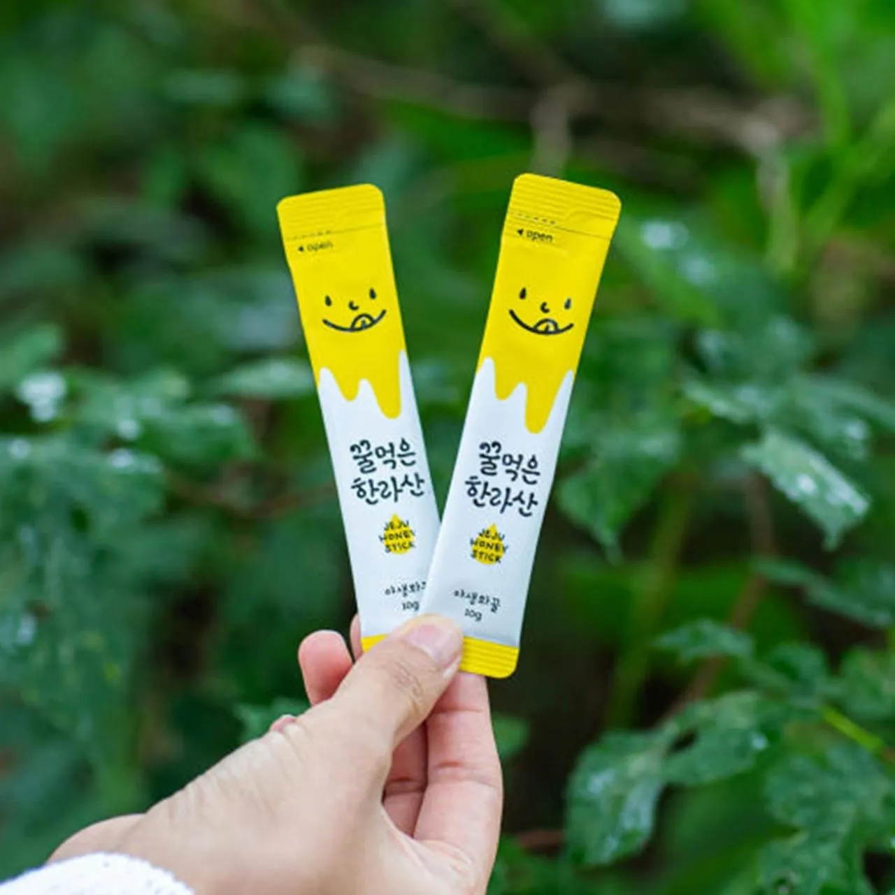 Food and drinks in Hotel Regent Marine The Blue