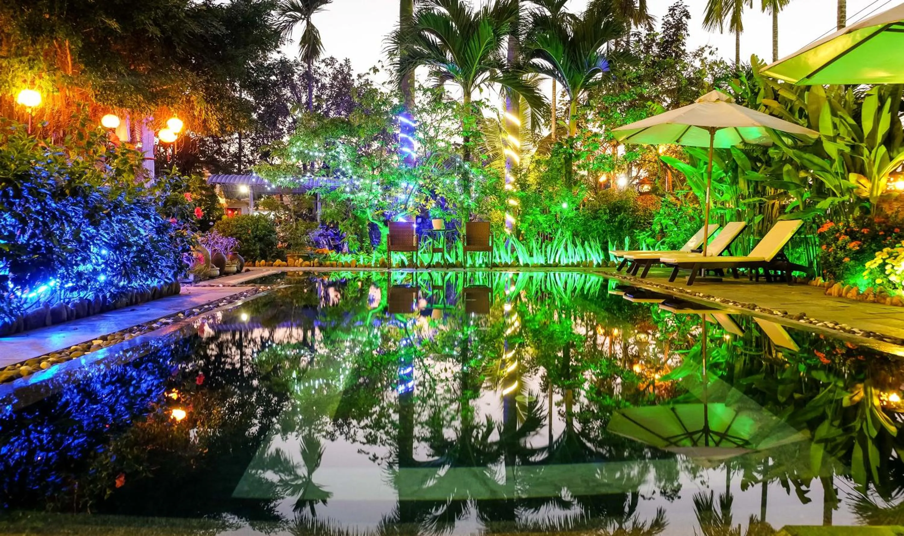 Pool view in Hoi An Golden Rice Villa