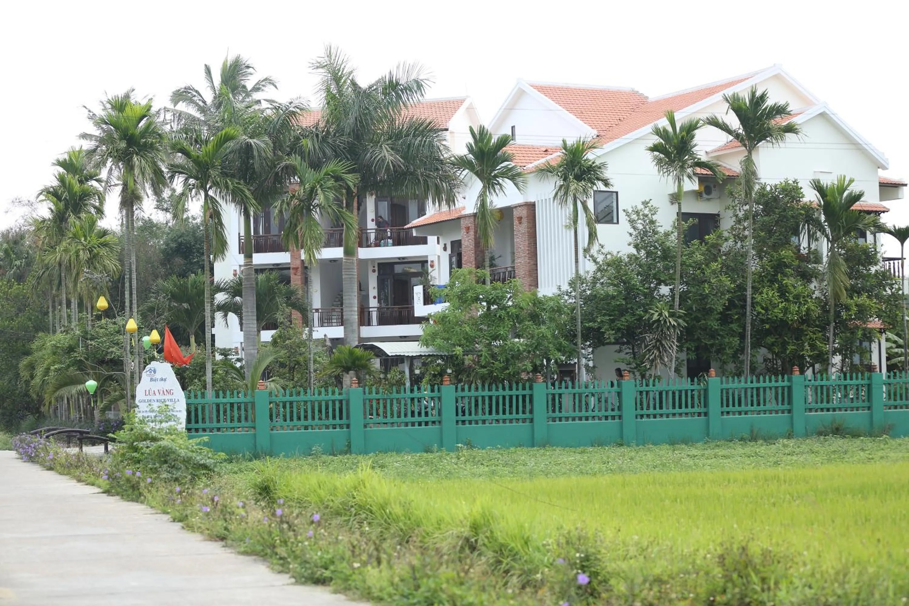 Facade/entrance in Hoi An Golden Rice Villa