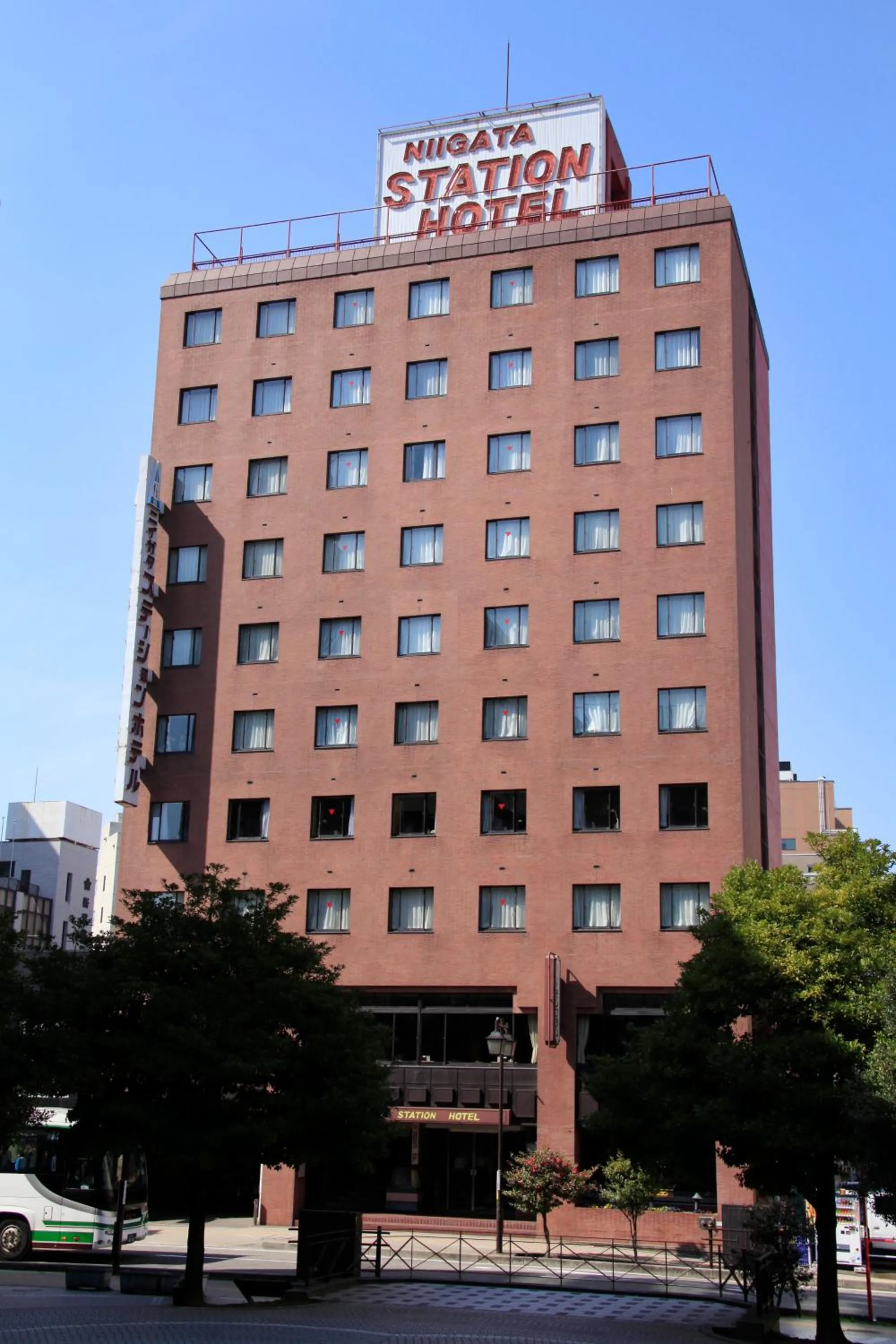 Property building in Niigata Station Hotel