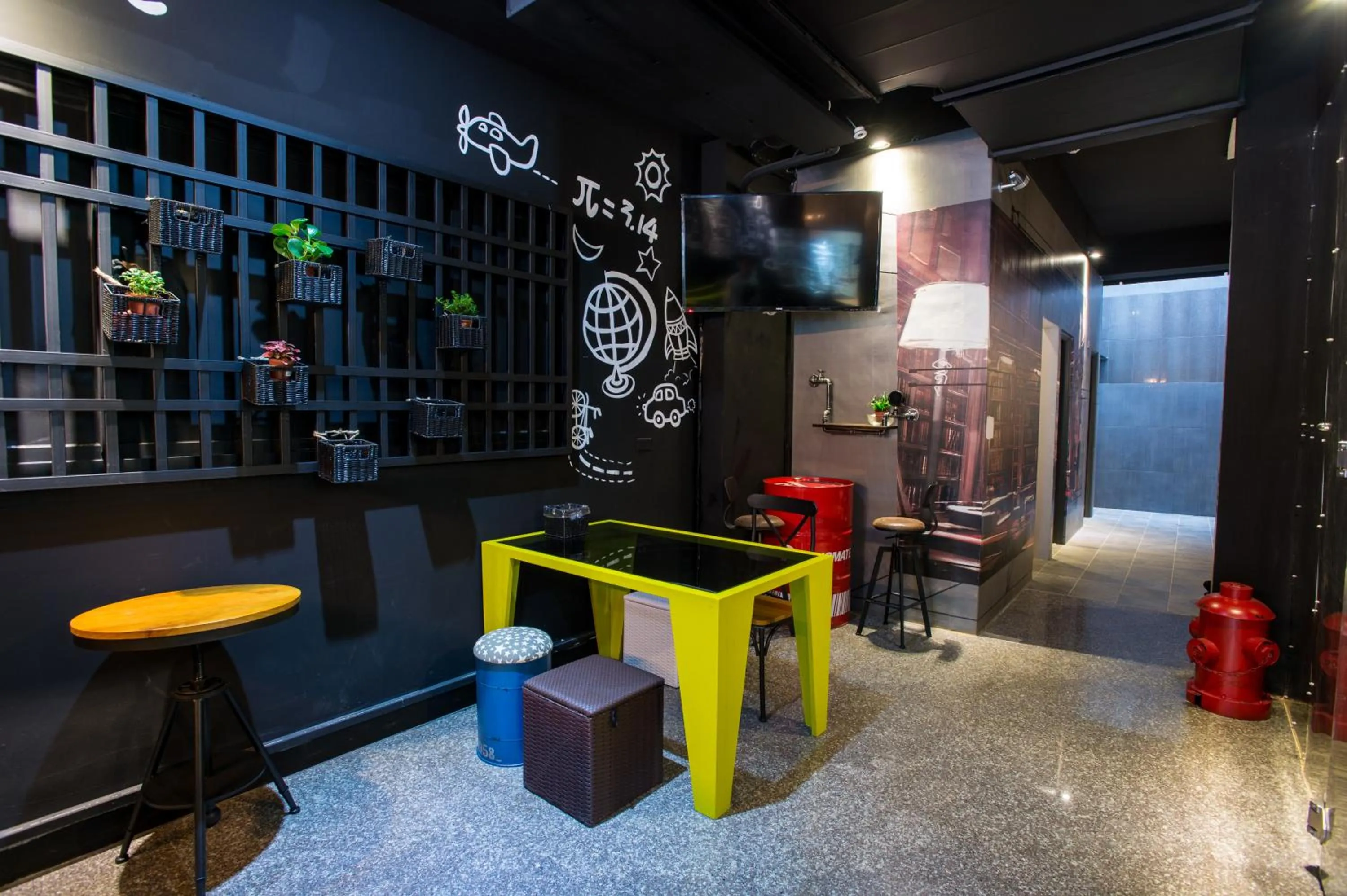 Lobby or reception in Just Walk Backpacker Hostel