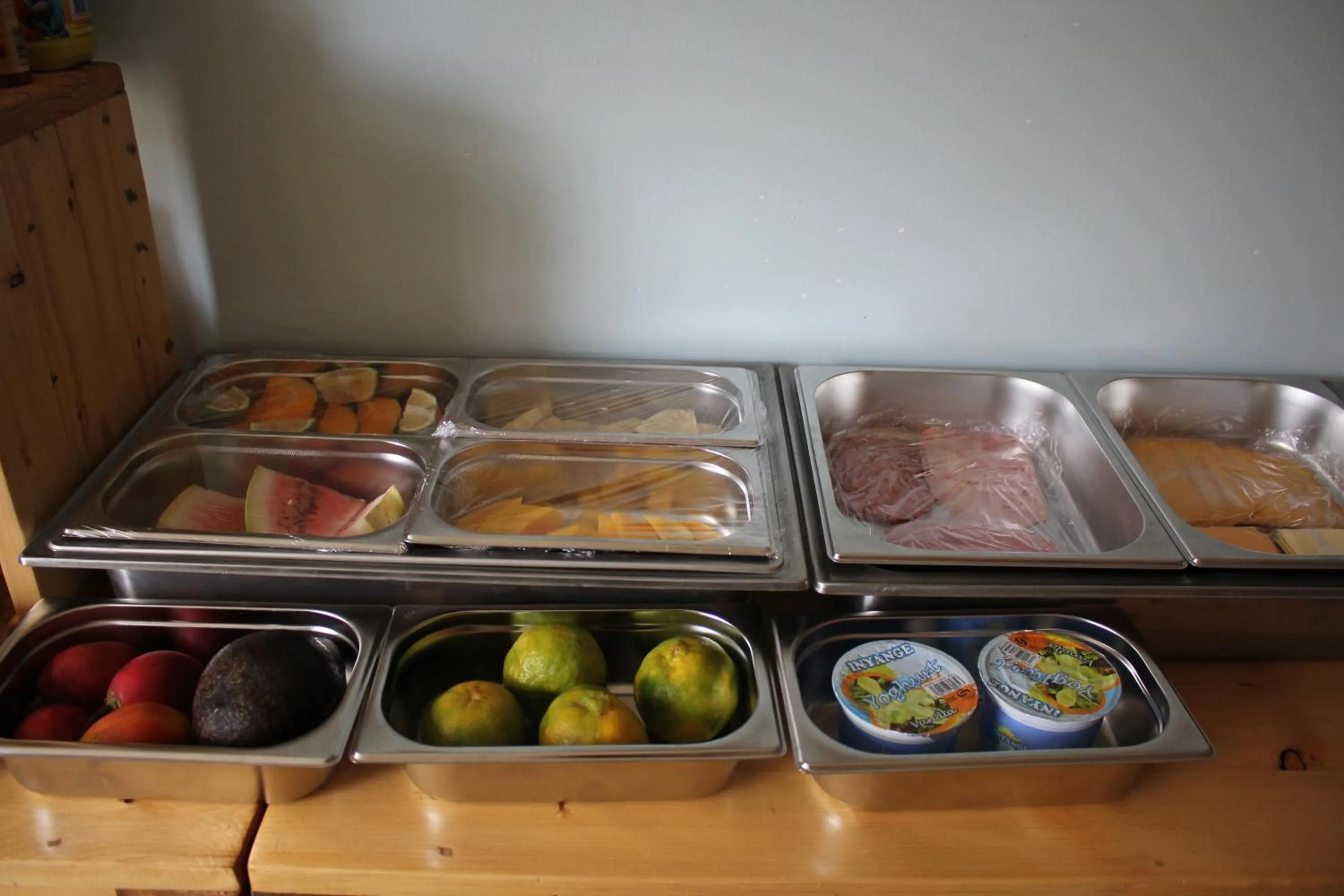 Breakfast in Umusambi B&B