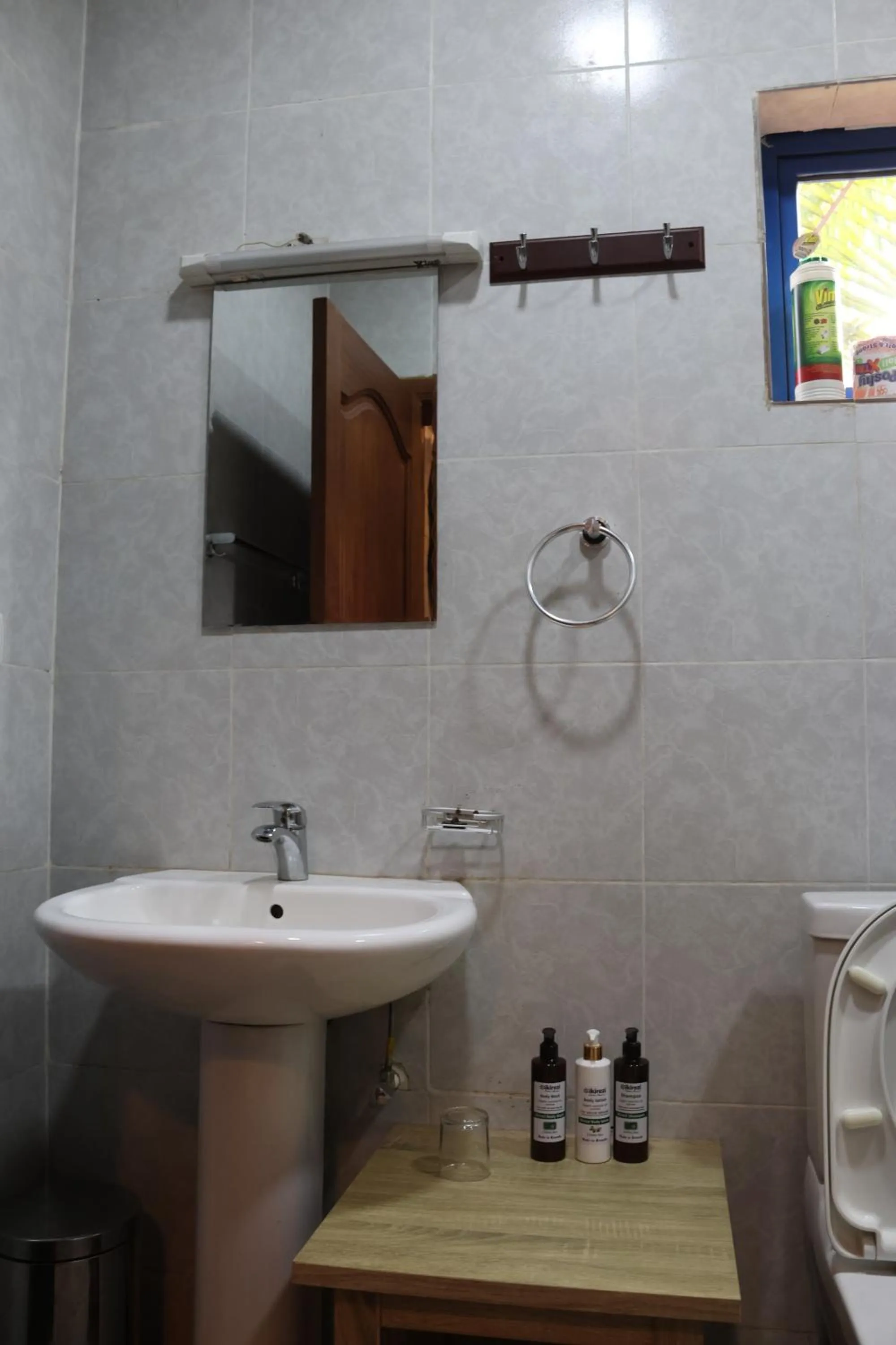 Bathroom in Umusambi B&B