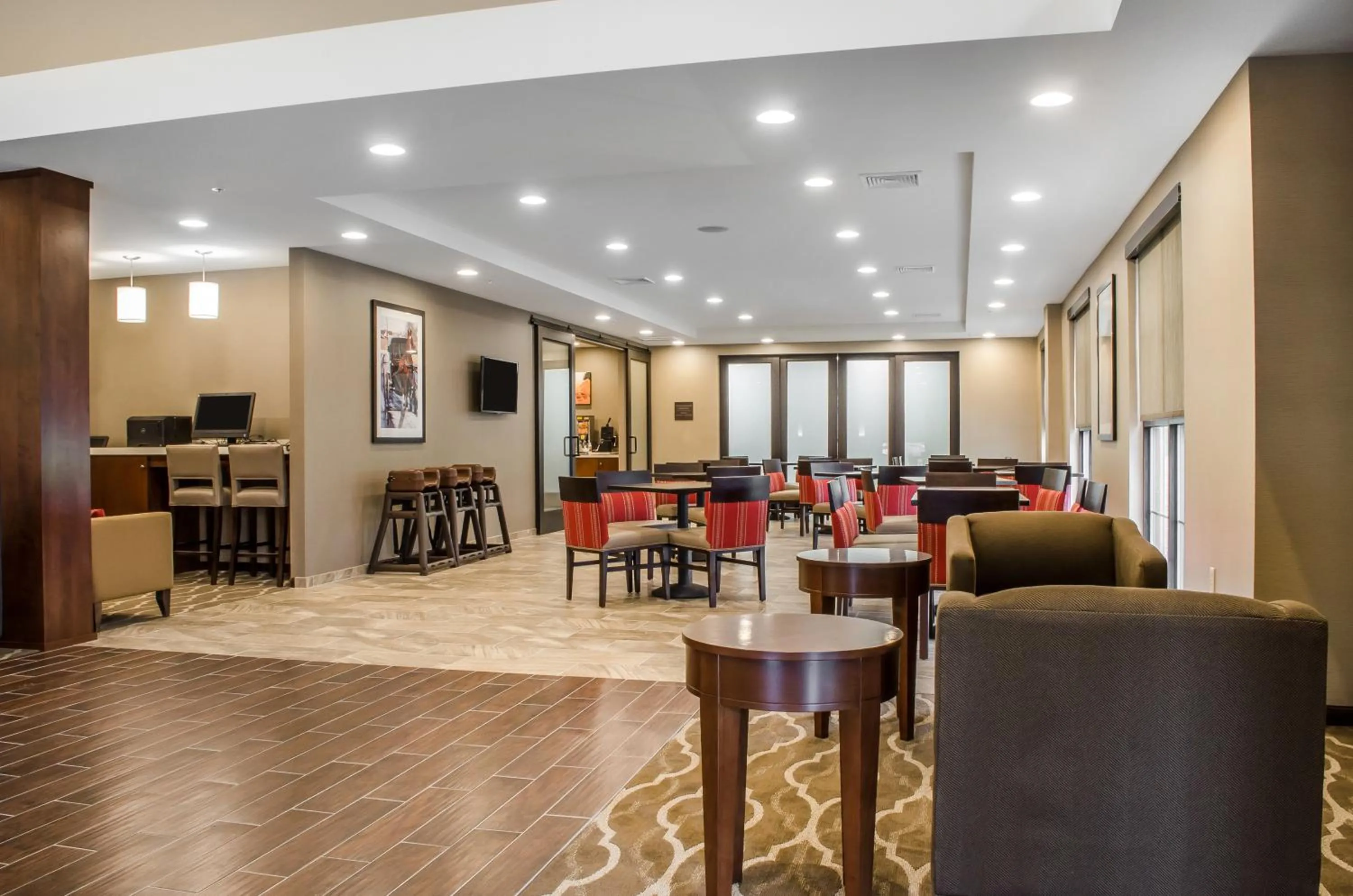 Restaurant/places to eat in Comfort Suites Manheim - Lancaster