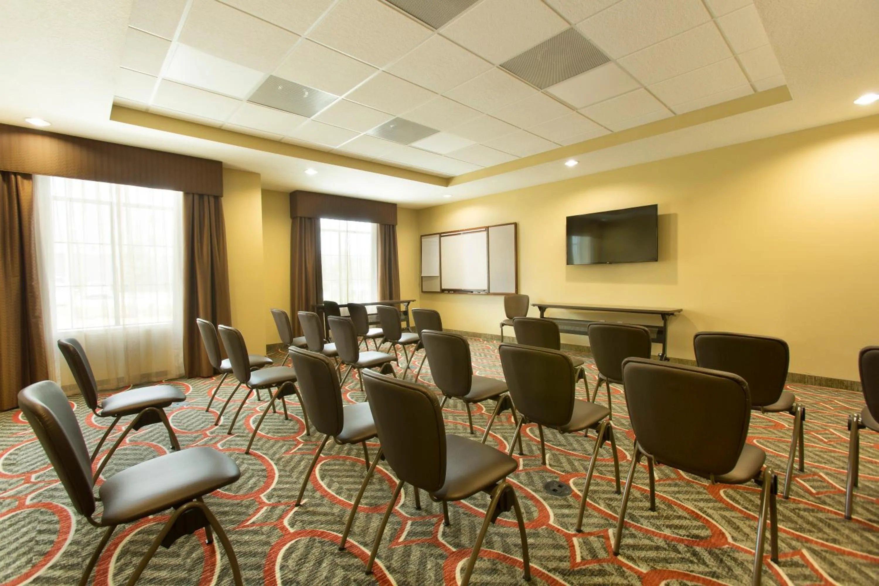 Meeting/conference room in Staybridge Suites Orlando at SeaWorld by IHG - Free Breakfast & Shuttle to SeaWorld Parks