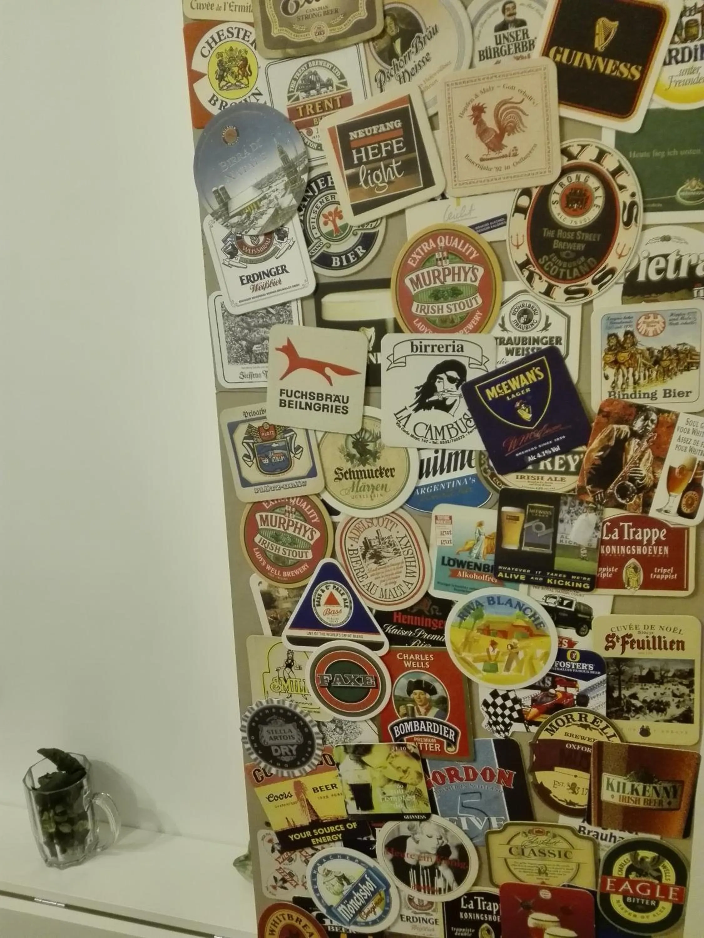 Decorative detail in Taormina Bed and BeerCraft