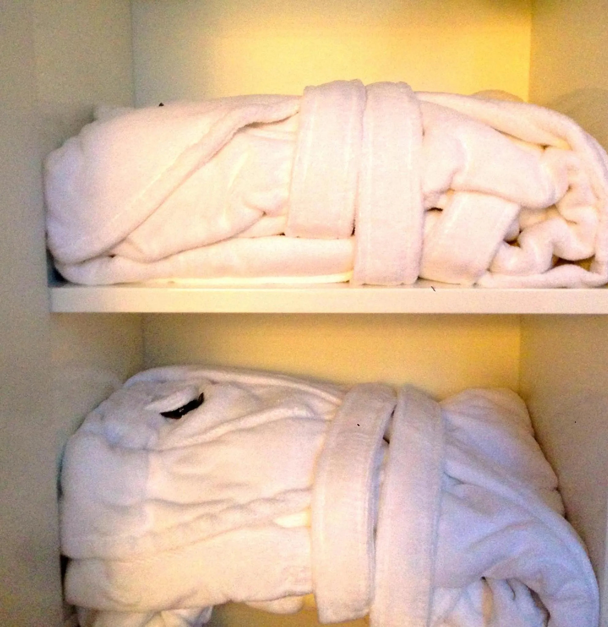 Bedroom, Bed in Naar Ineke