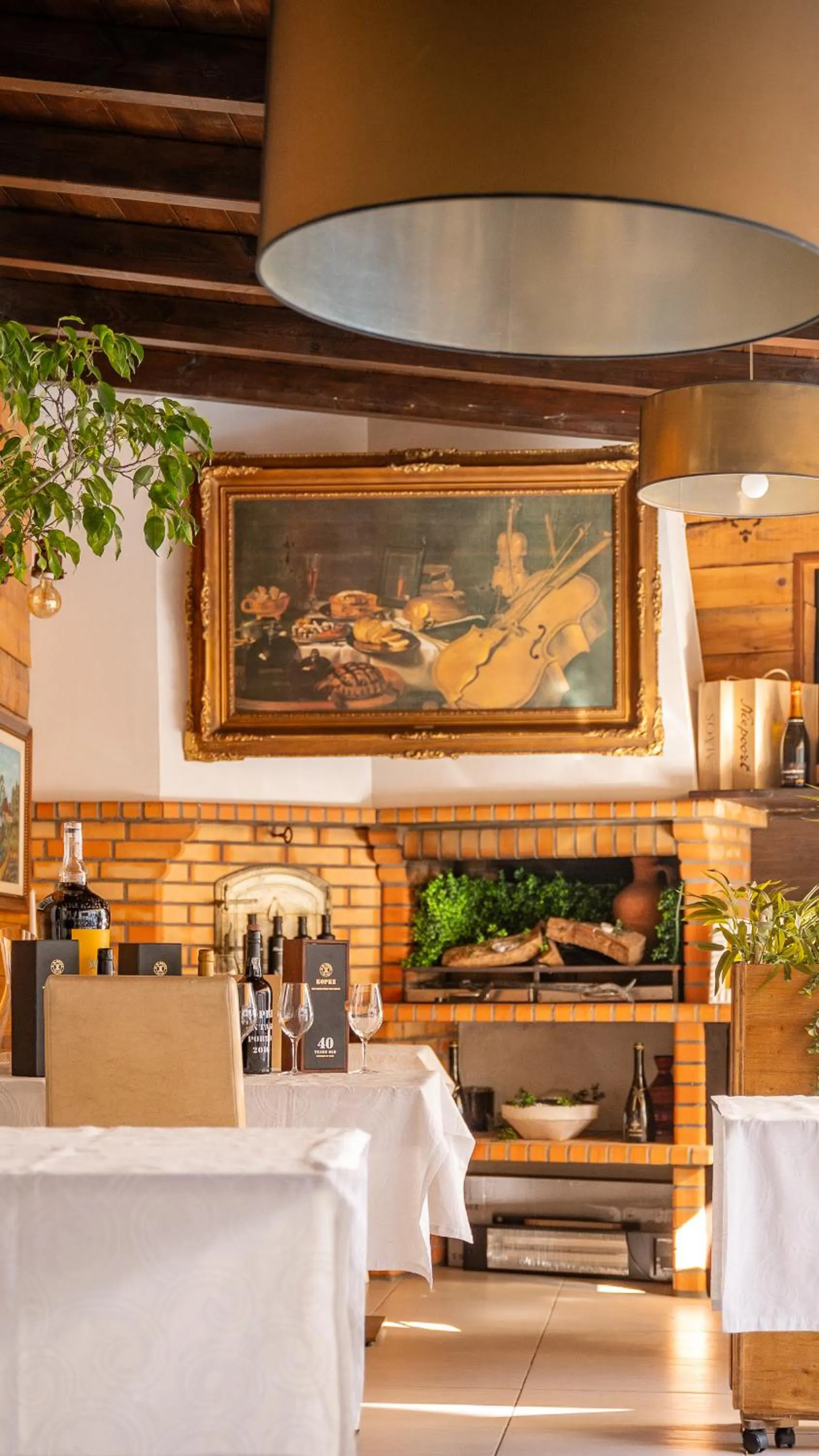 Opus One Luxury Guest House & Wine