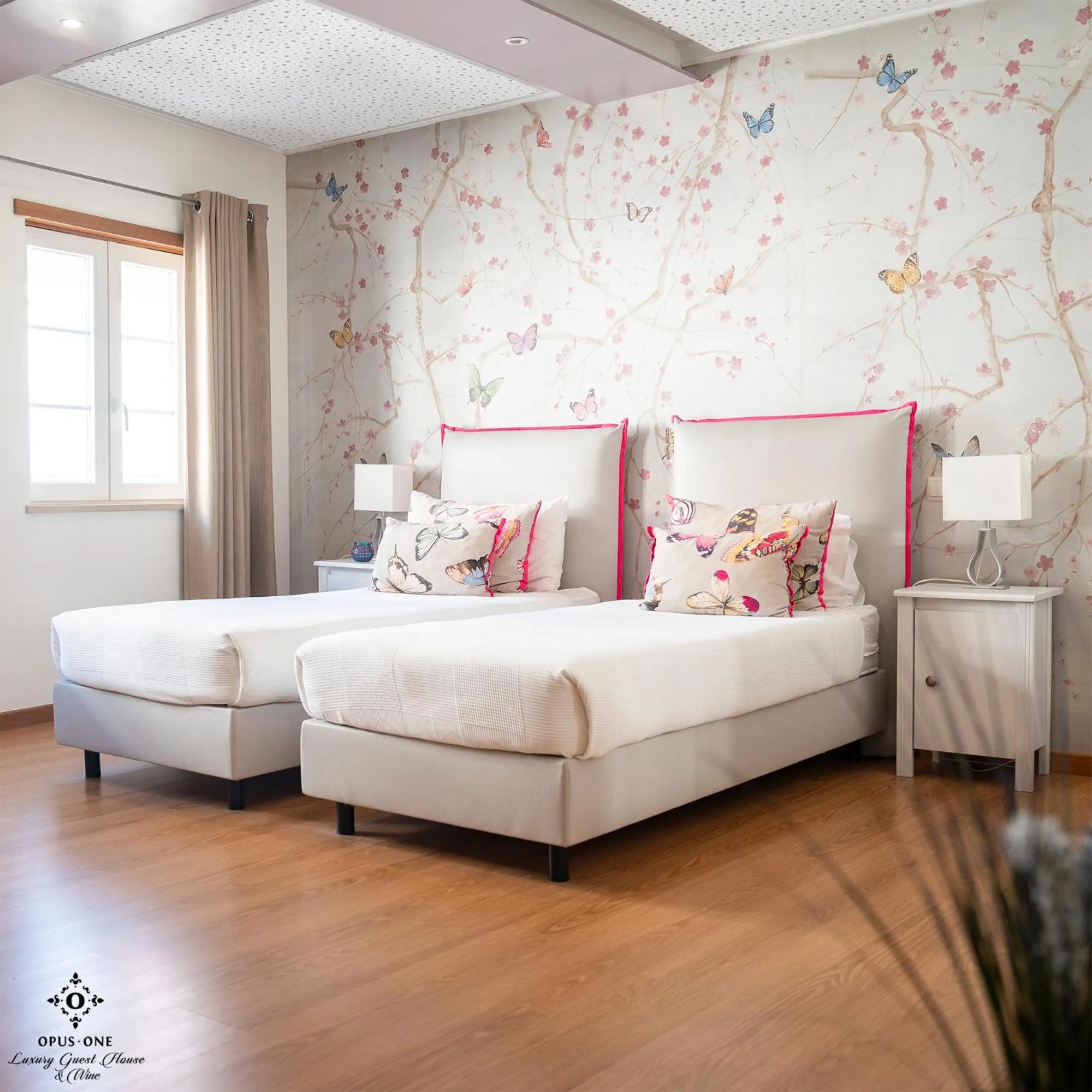 Opus One Luxury Guest House & Wine