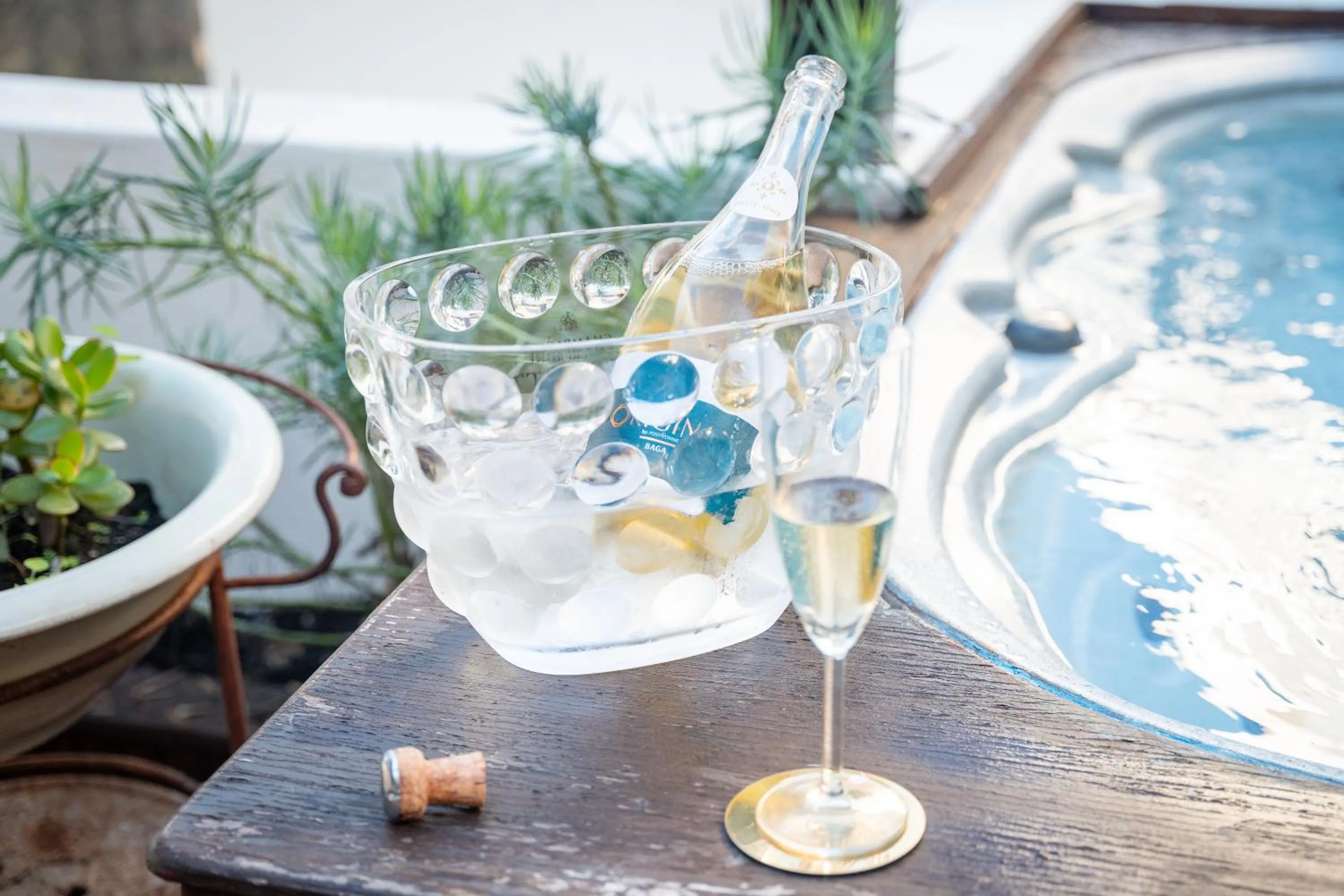 Opus One Luxury Guest House & Wine