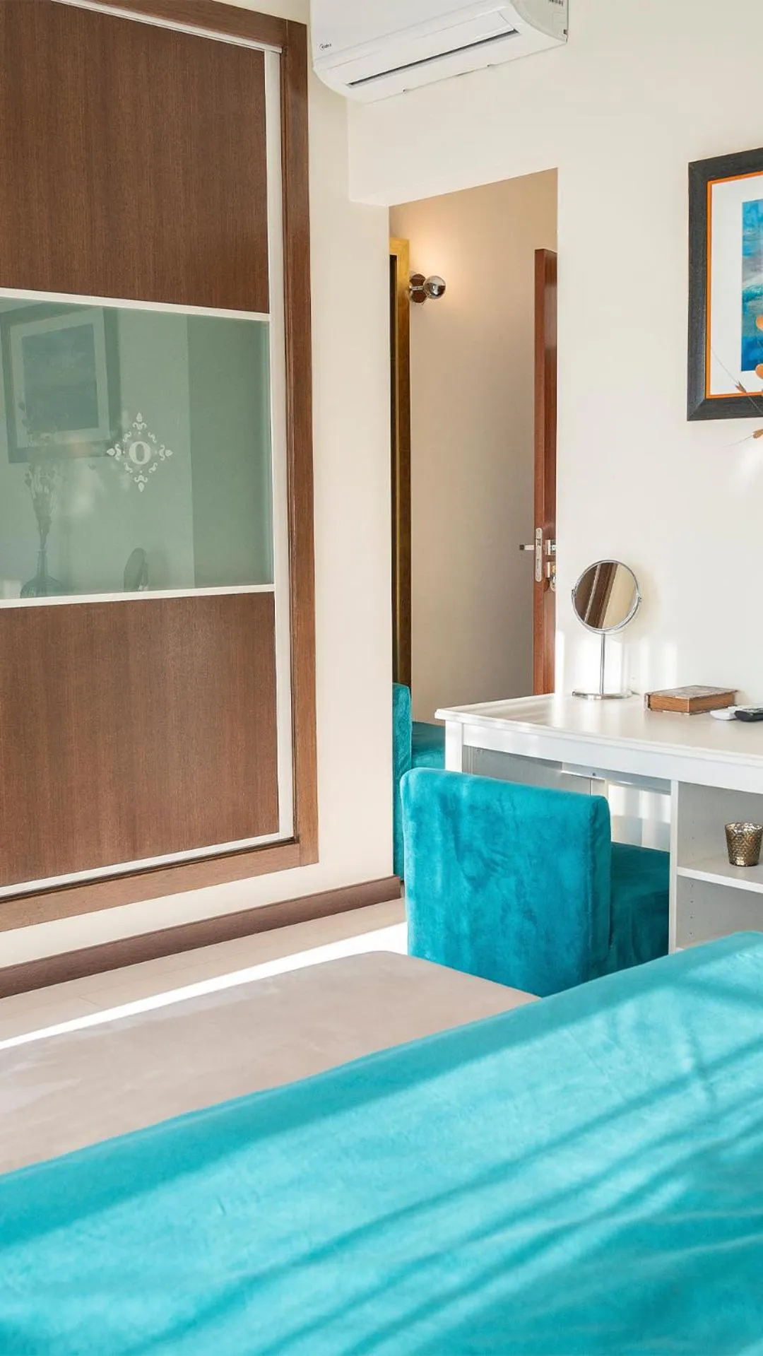 Opus One Luxury Guest House & Wine