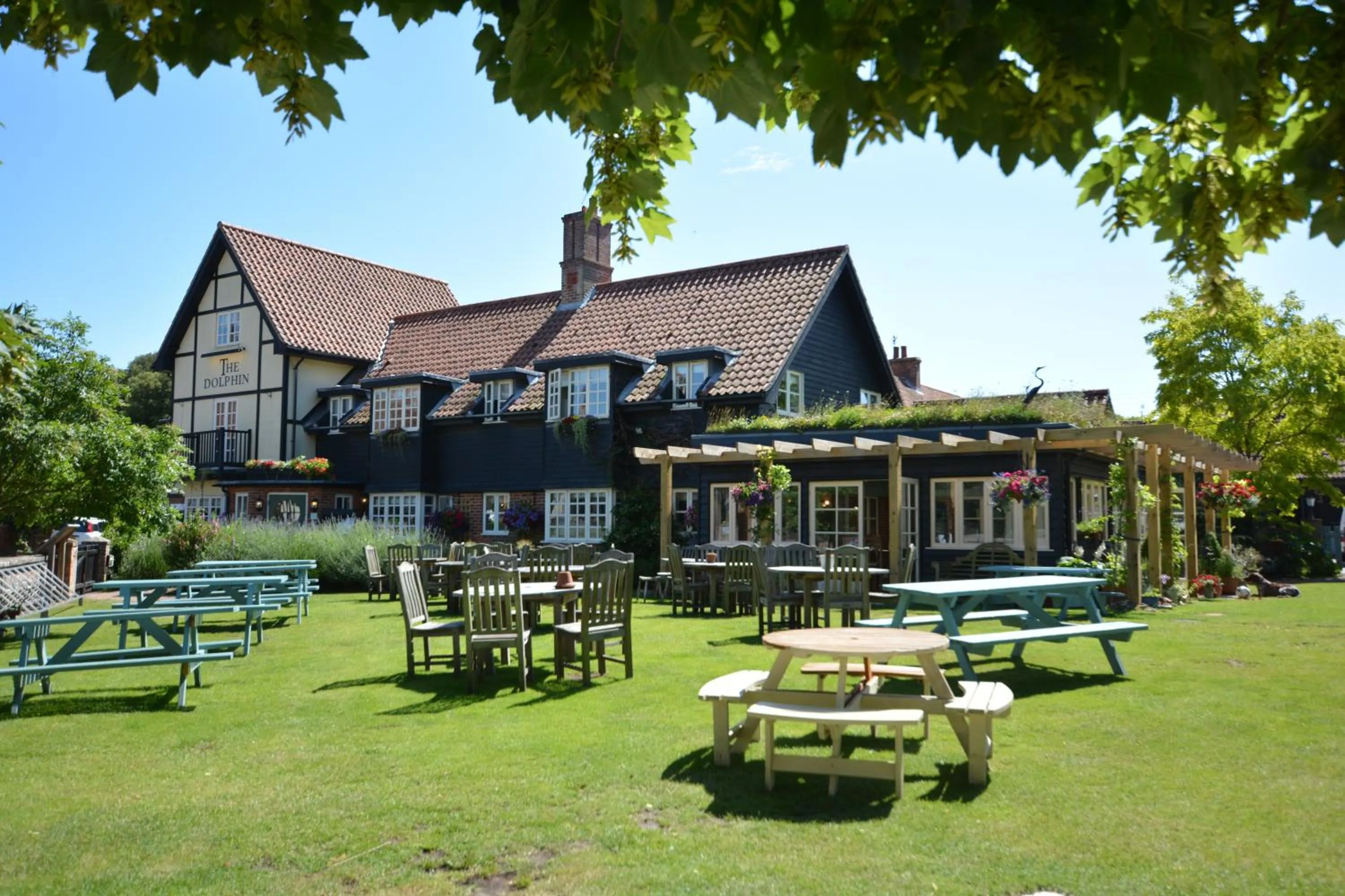 Garden in The Dolphin Inn