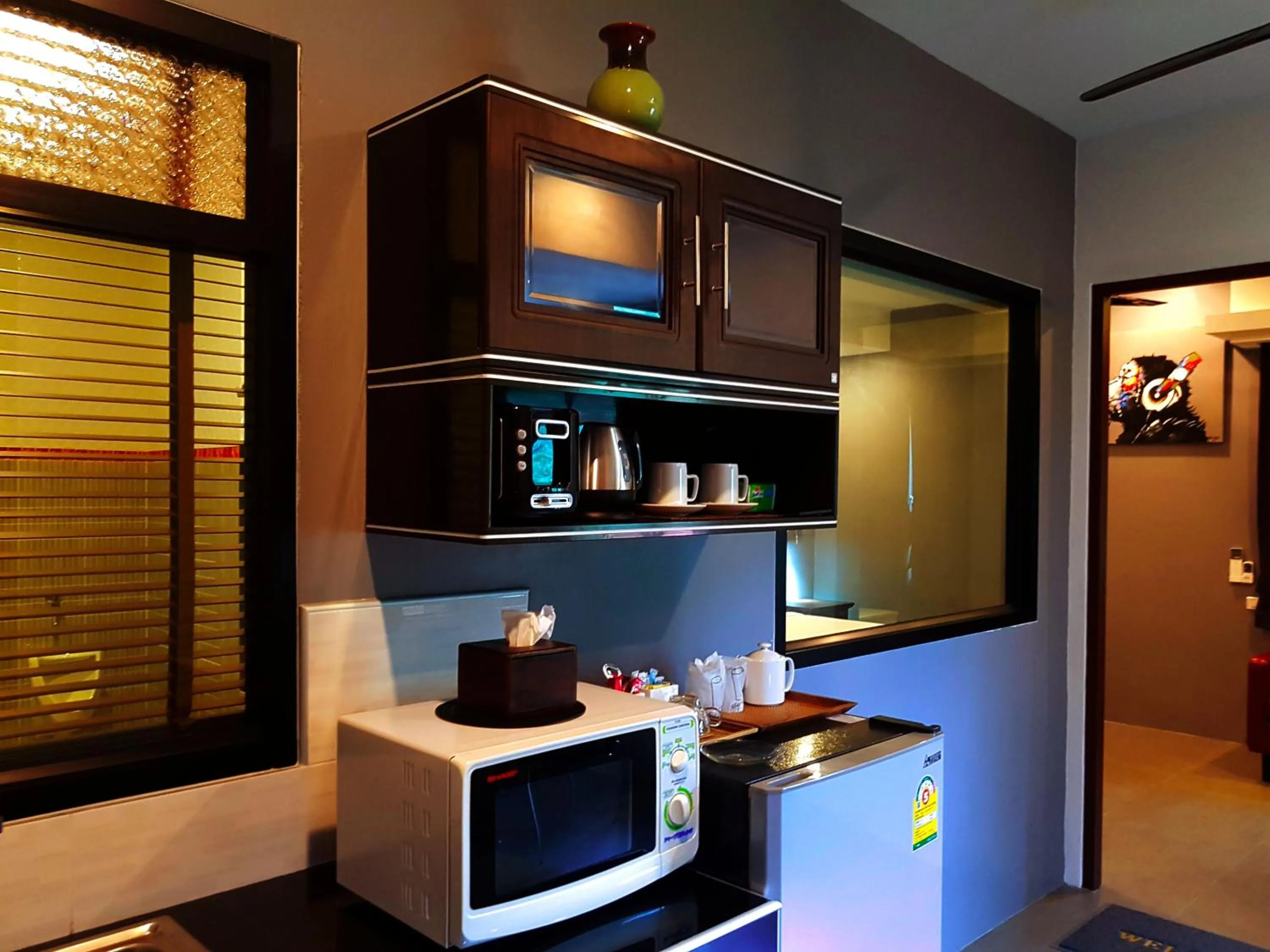 Kitchen or kitchenette in Balcony Villa