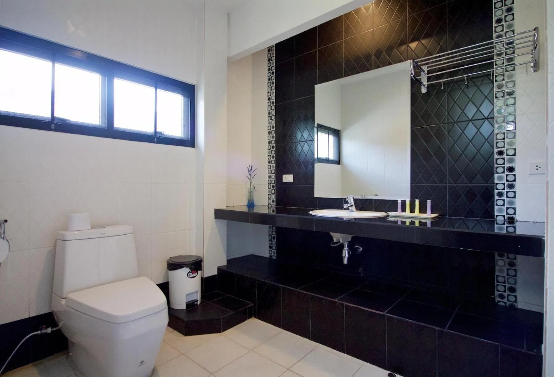 Bathroom in Balcony Villa