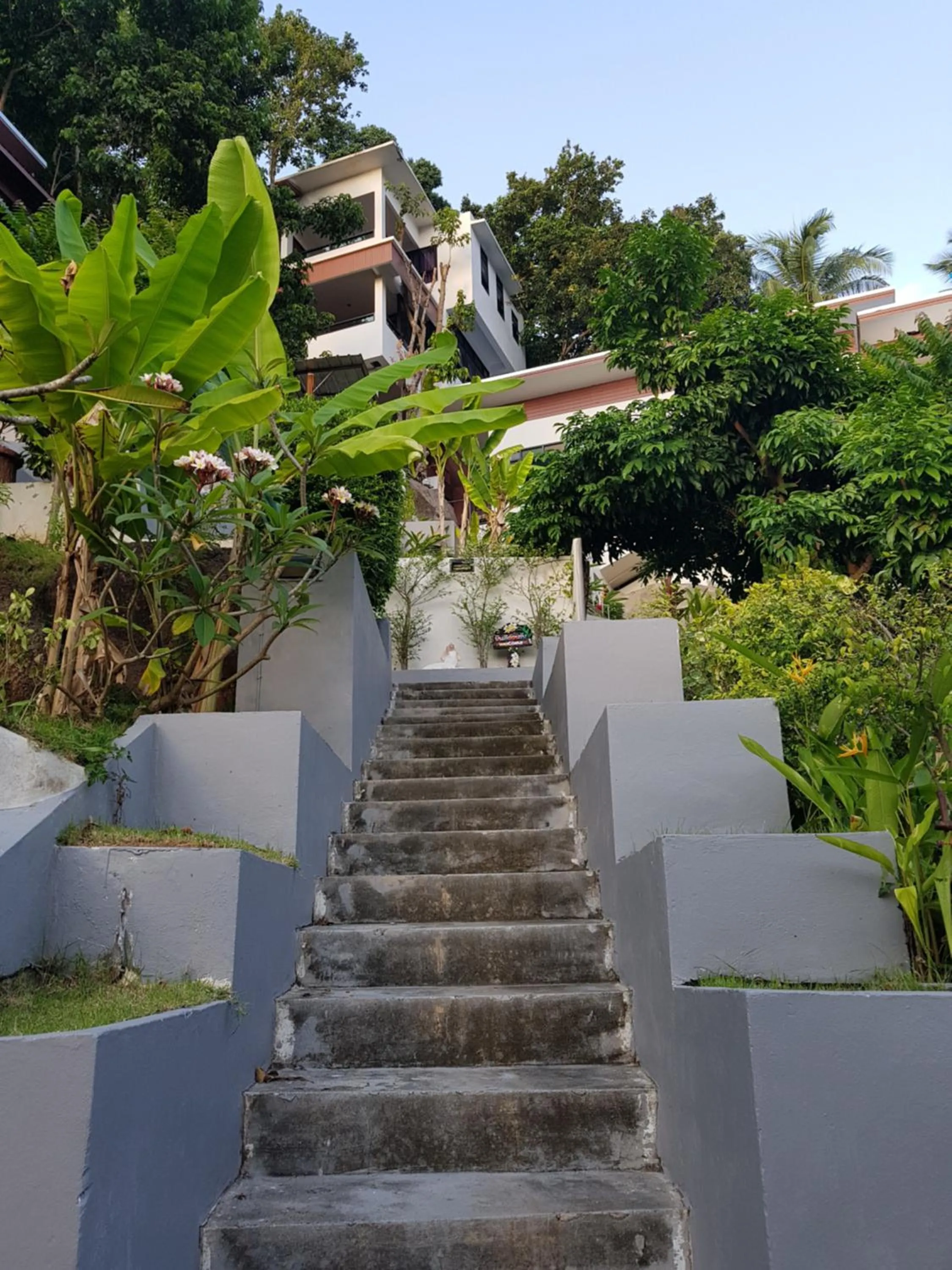 Property building in Balcony Villa