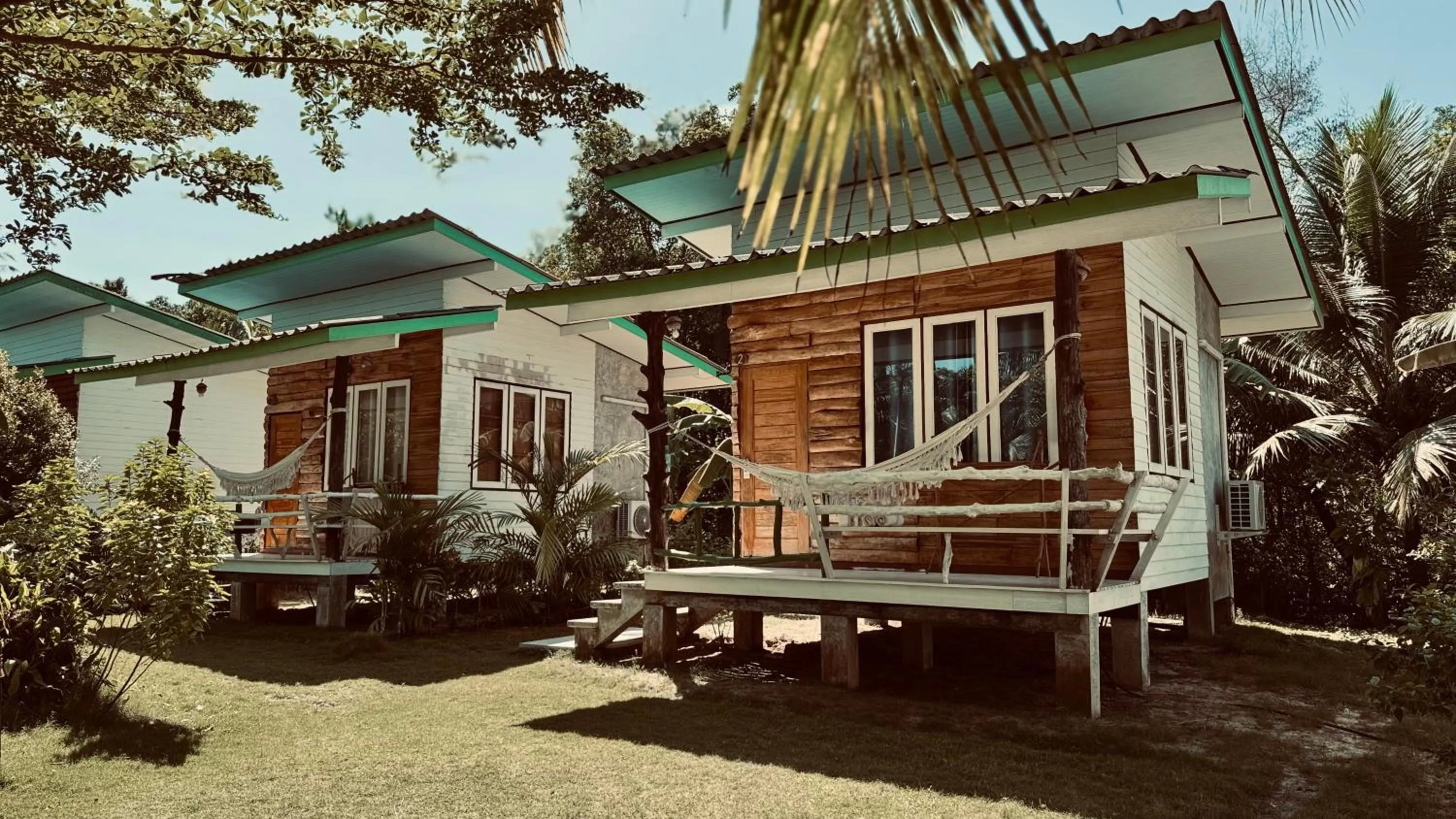 Suan Maprao Ko Kut Resort