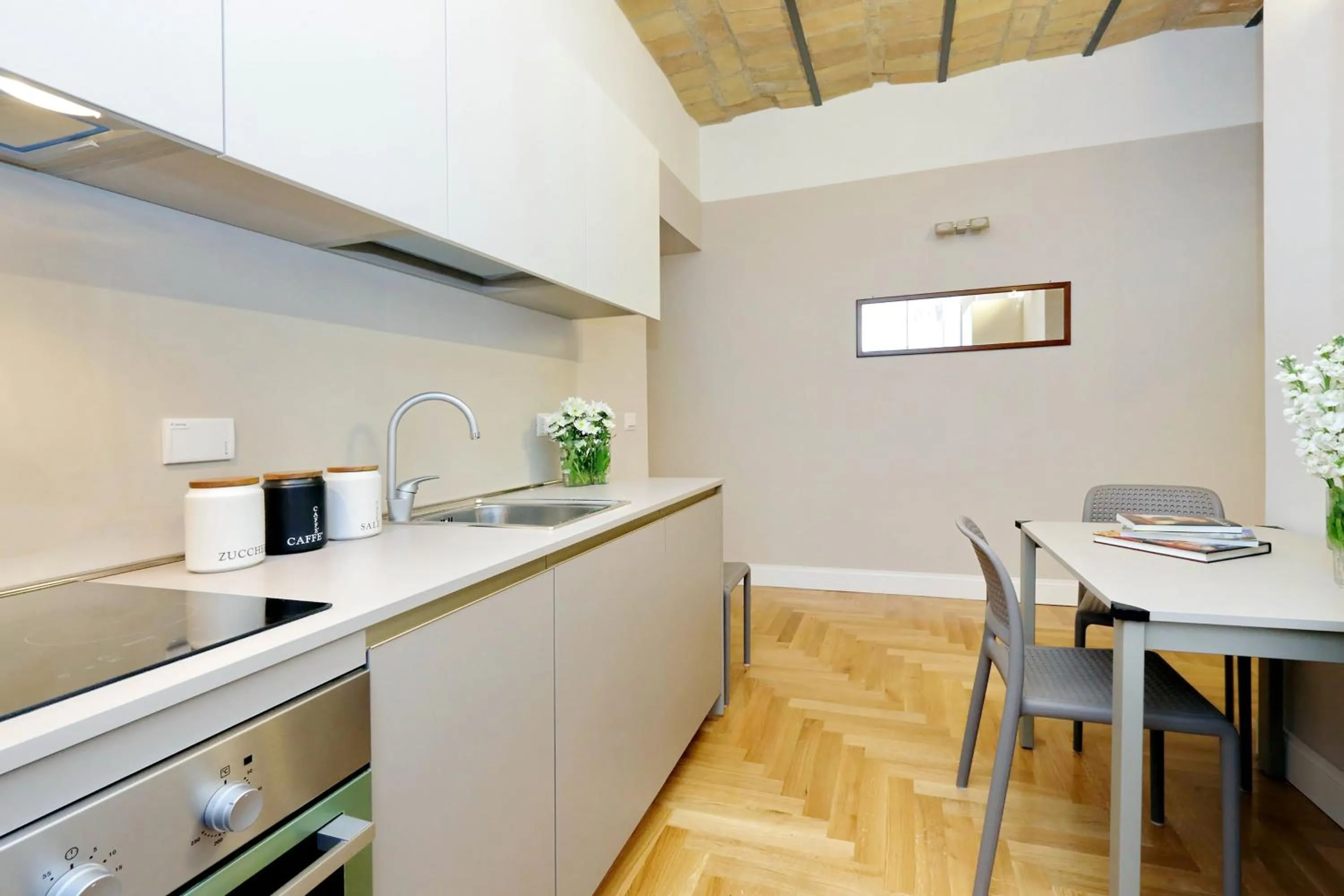 Kitchen or kitchenette in Bellezza Al Colosseo - B&B & Apts