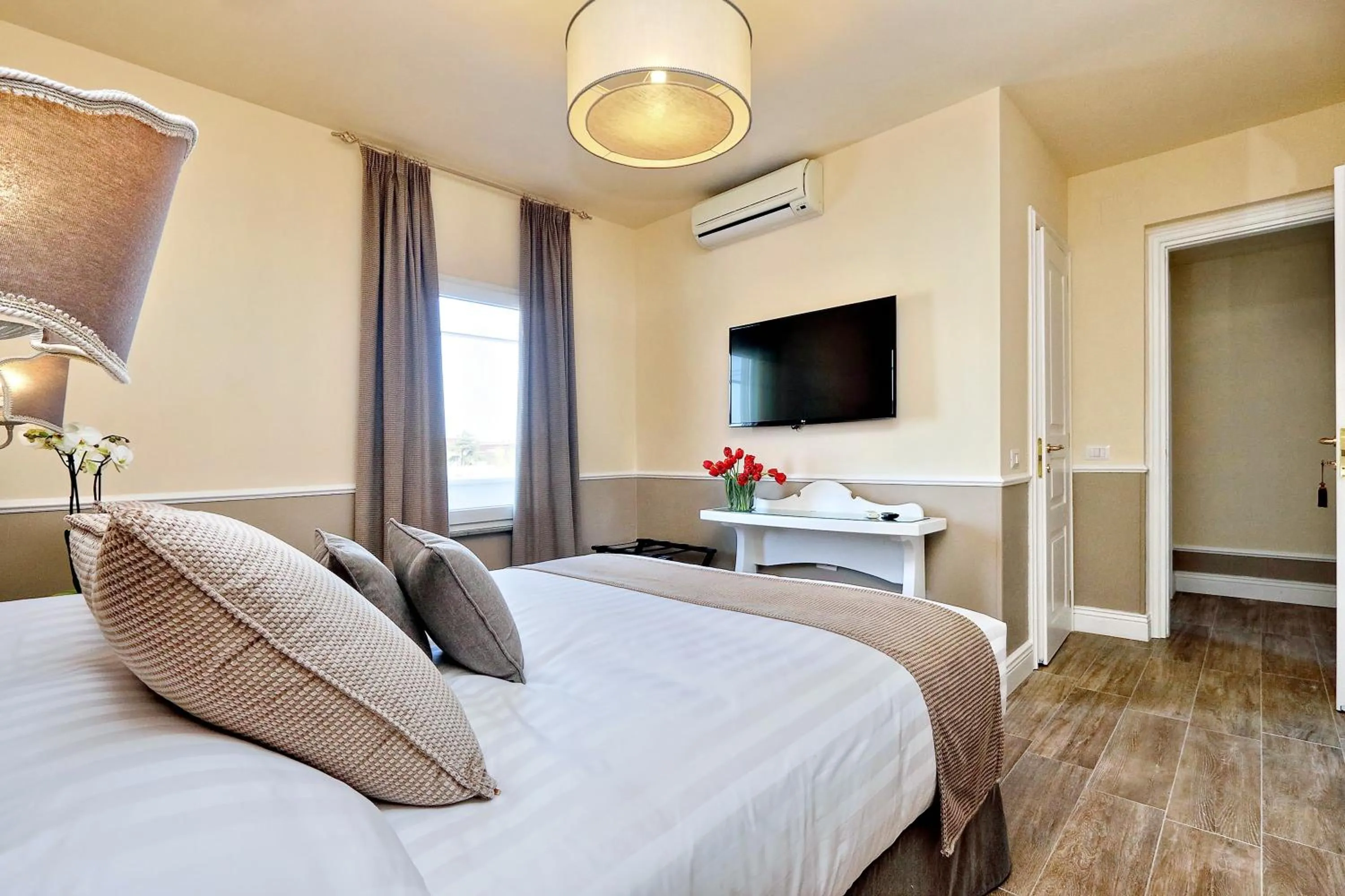 Bed in Bellezza Al Colosseo - B&B & Apts