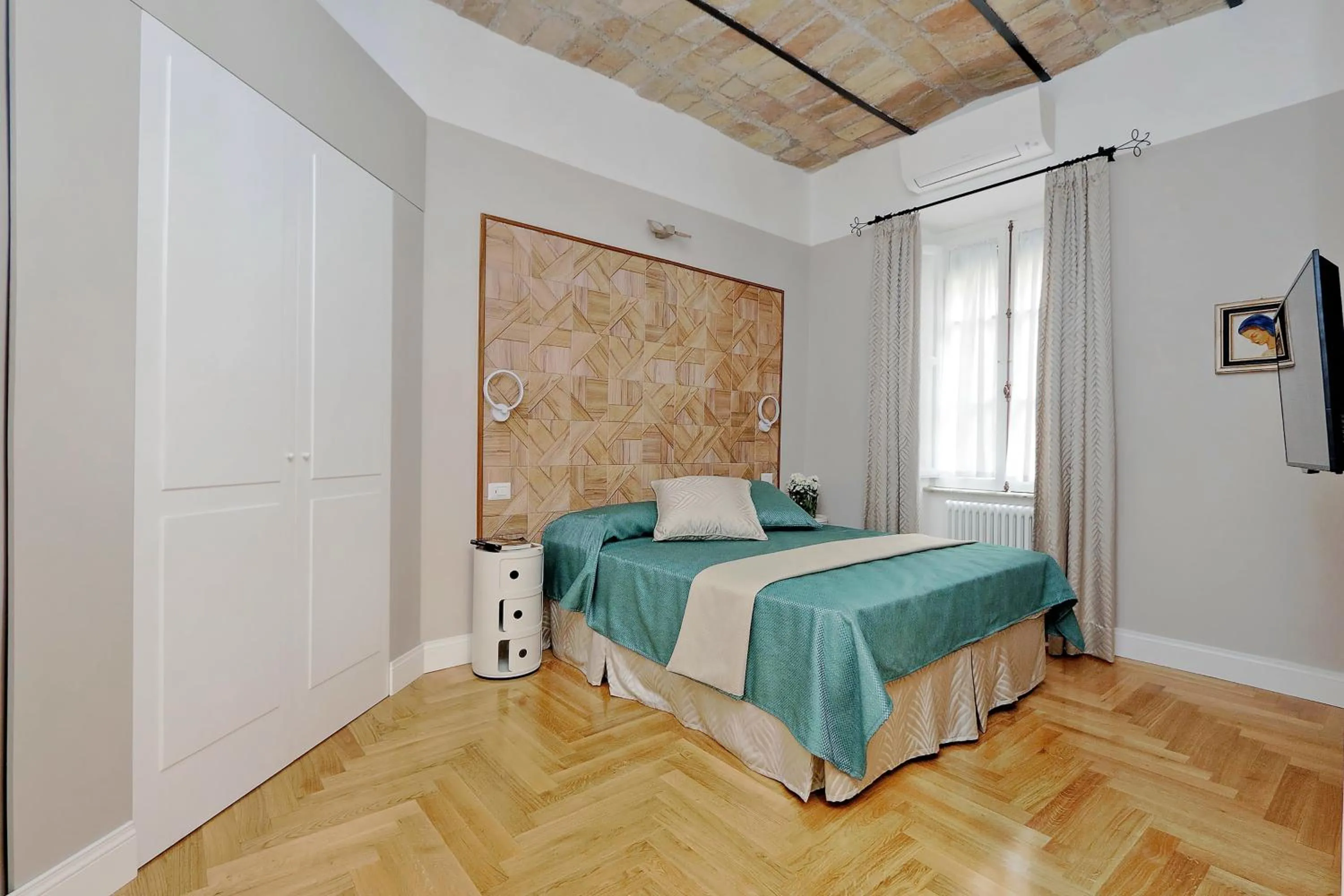 Bed in Bellezza Al Colosseo - B&B & Apts