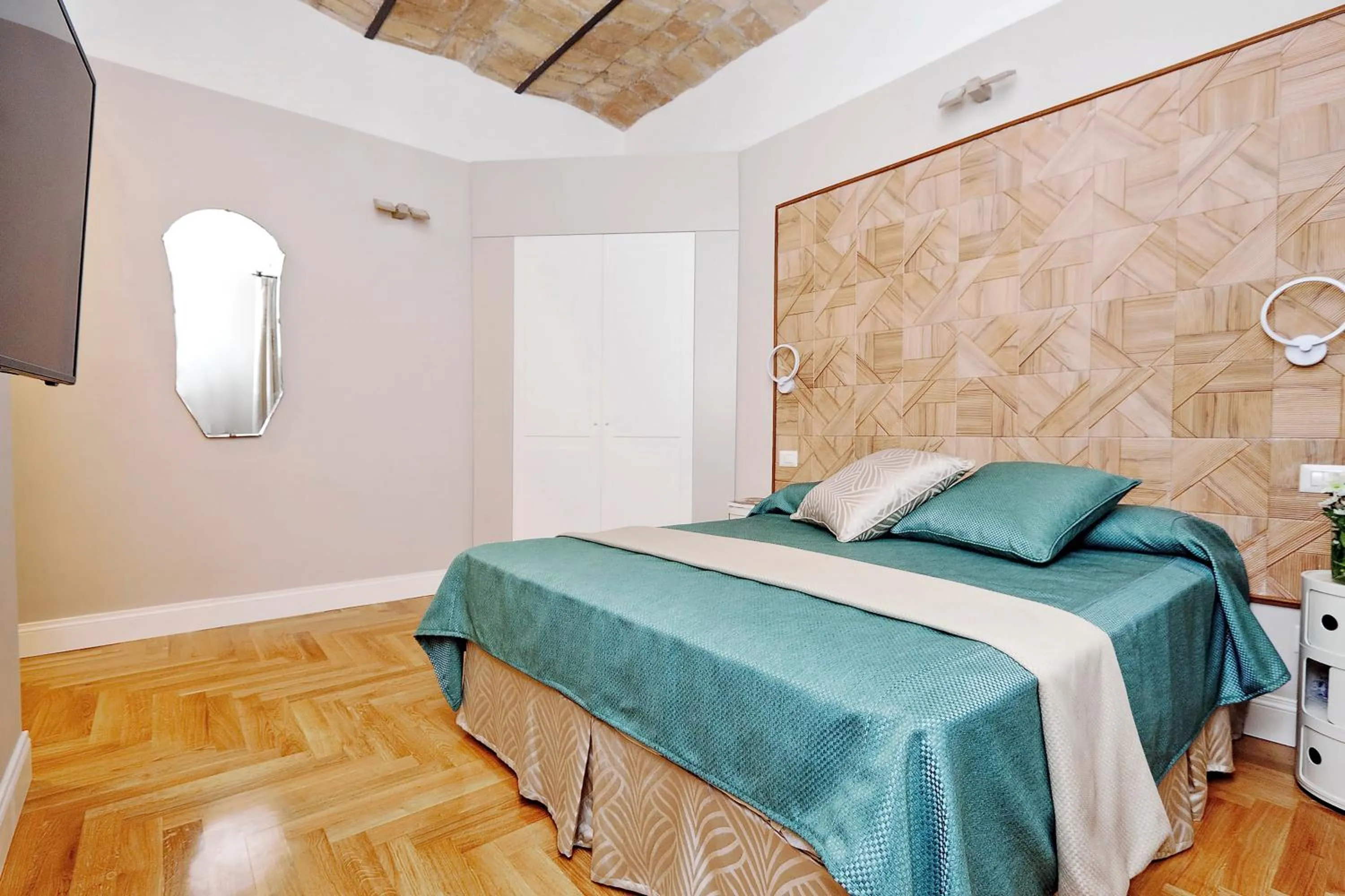 Bed in Bellezza Al Colosseo - B&B & Apts