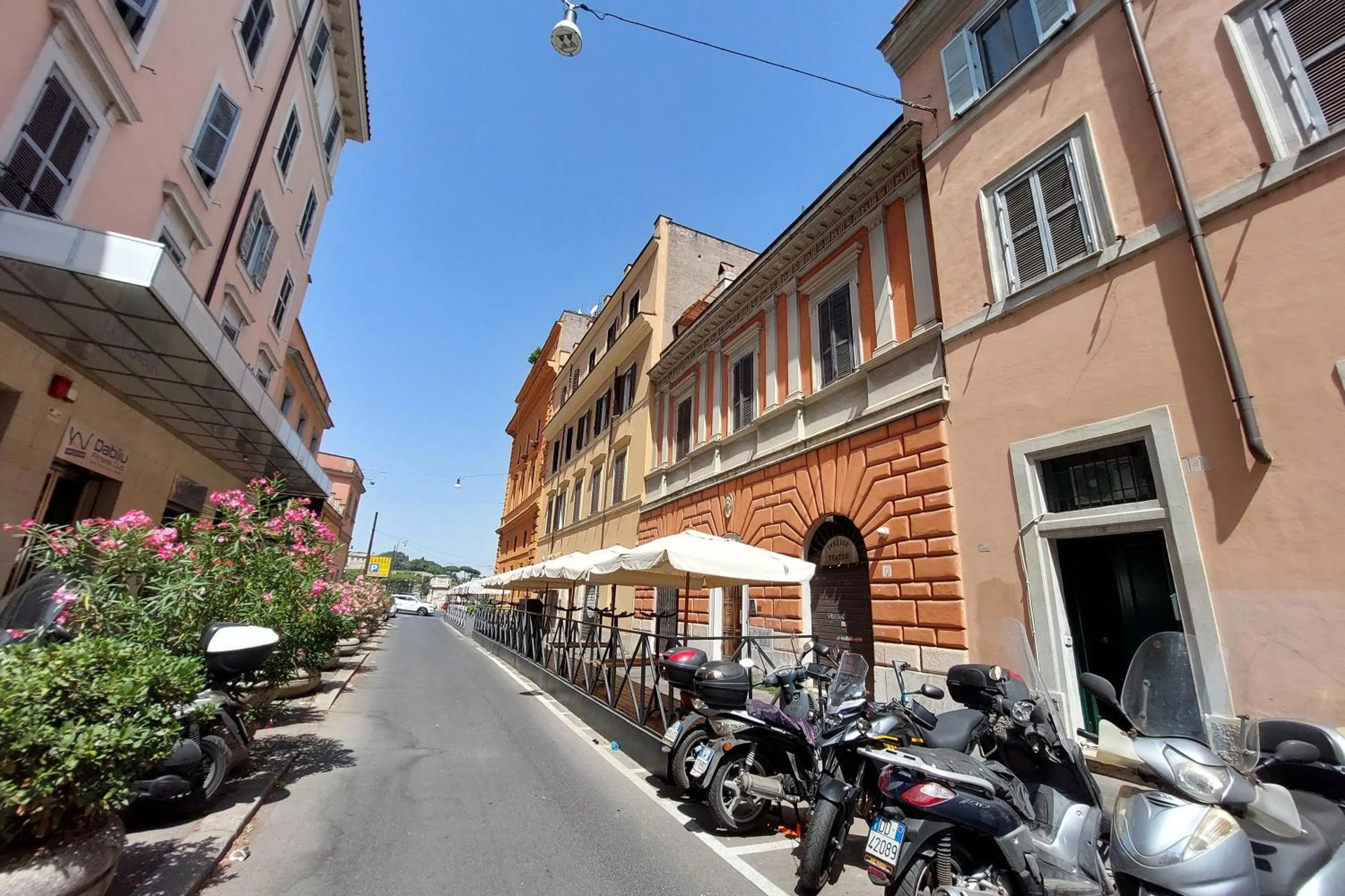 Neighbourhood in Bellezza Al Colosseo - B&B & Apts