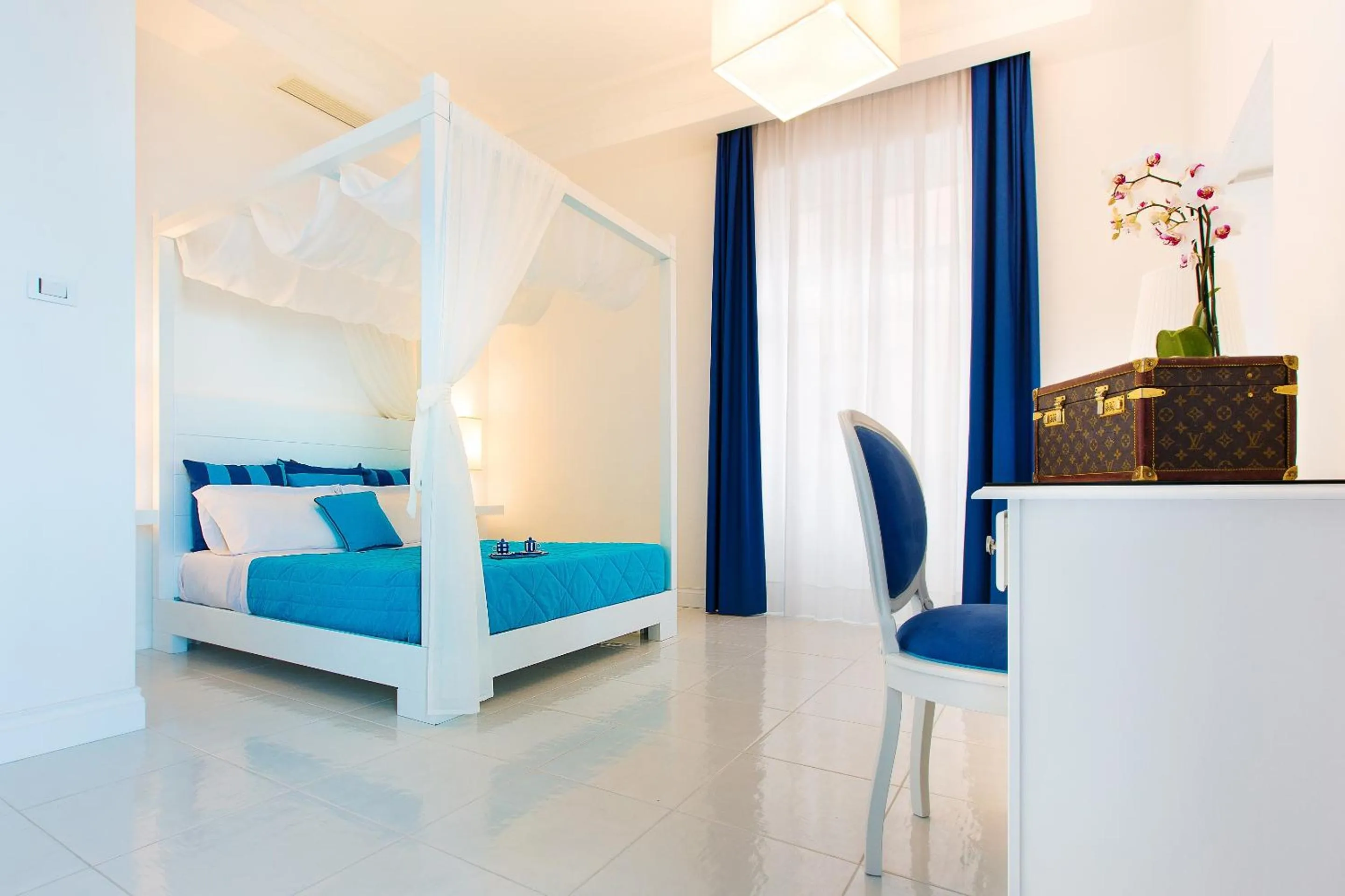 Bed in Palazzo Murrano - Adults Only