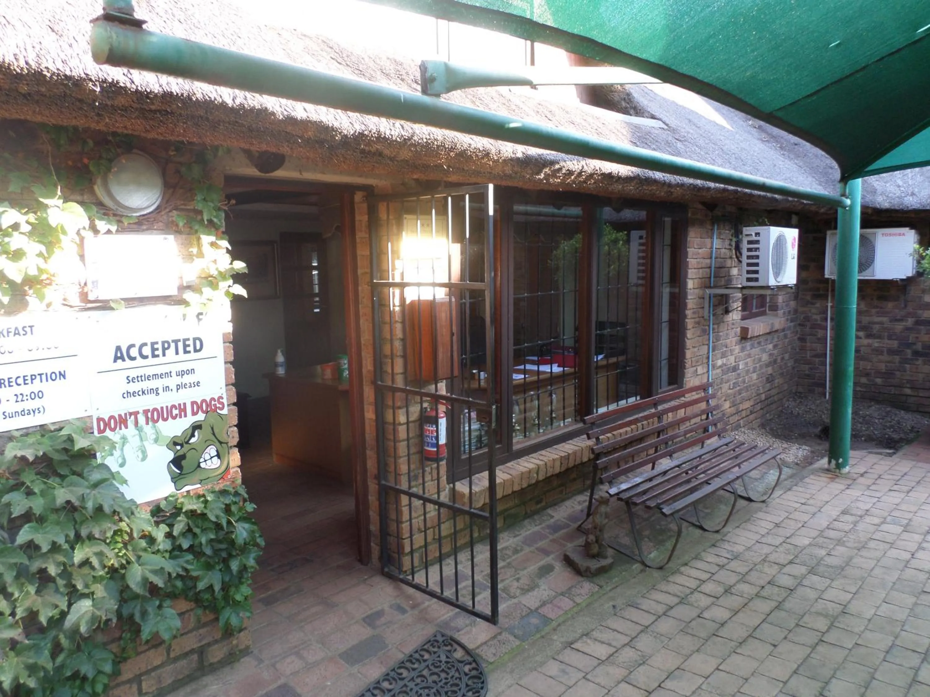 Facade/entrance in Foundry Guest Lodge