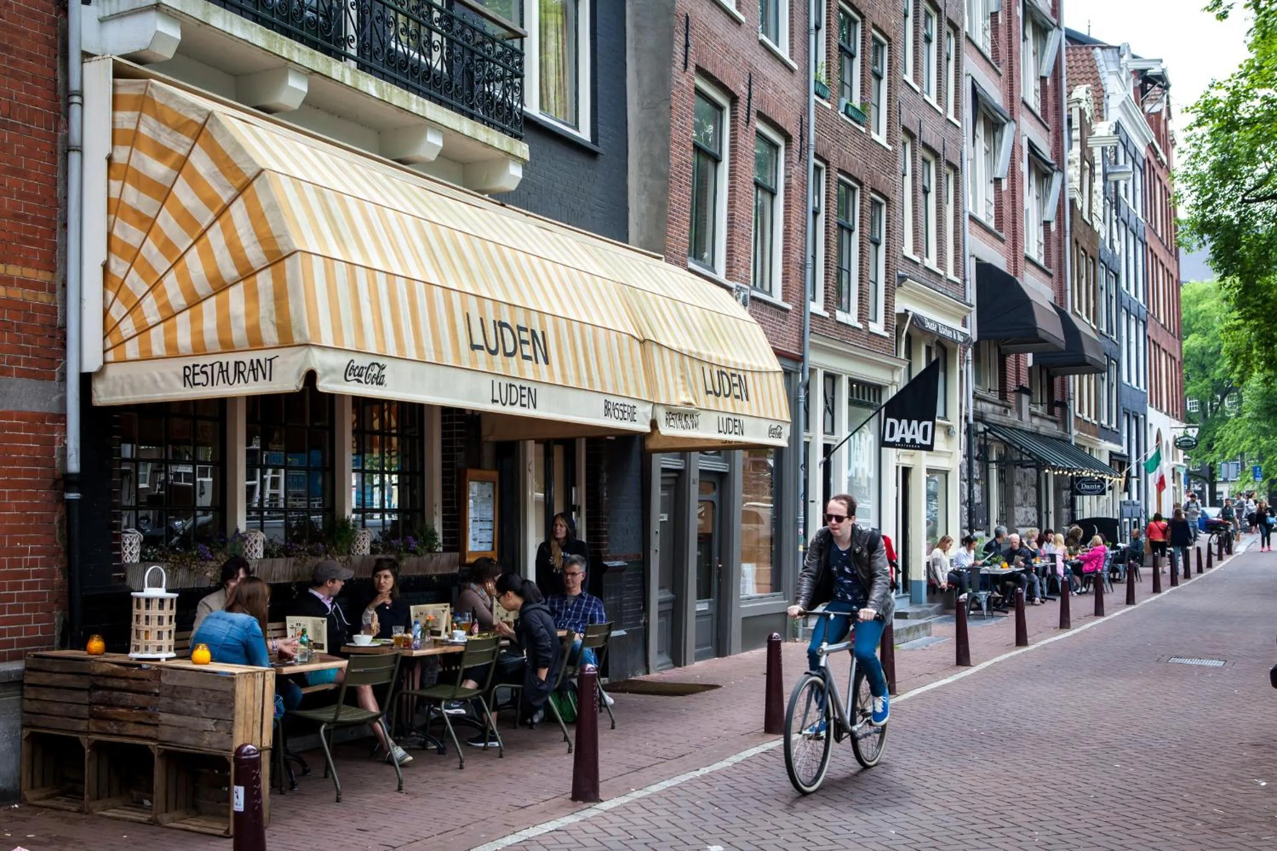 Restaurant/places to eat in B&B Singel Amsterdam Centre