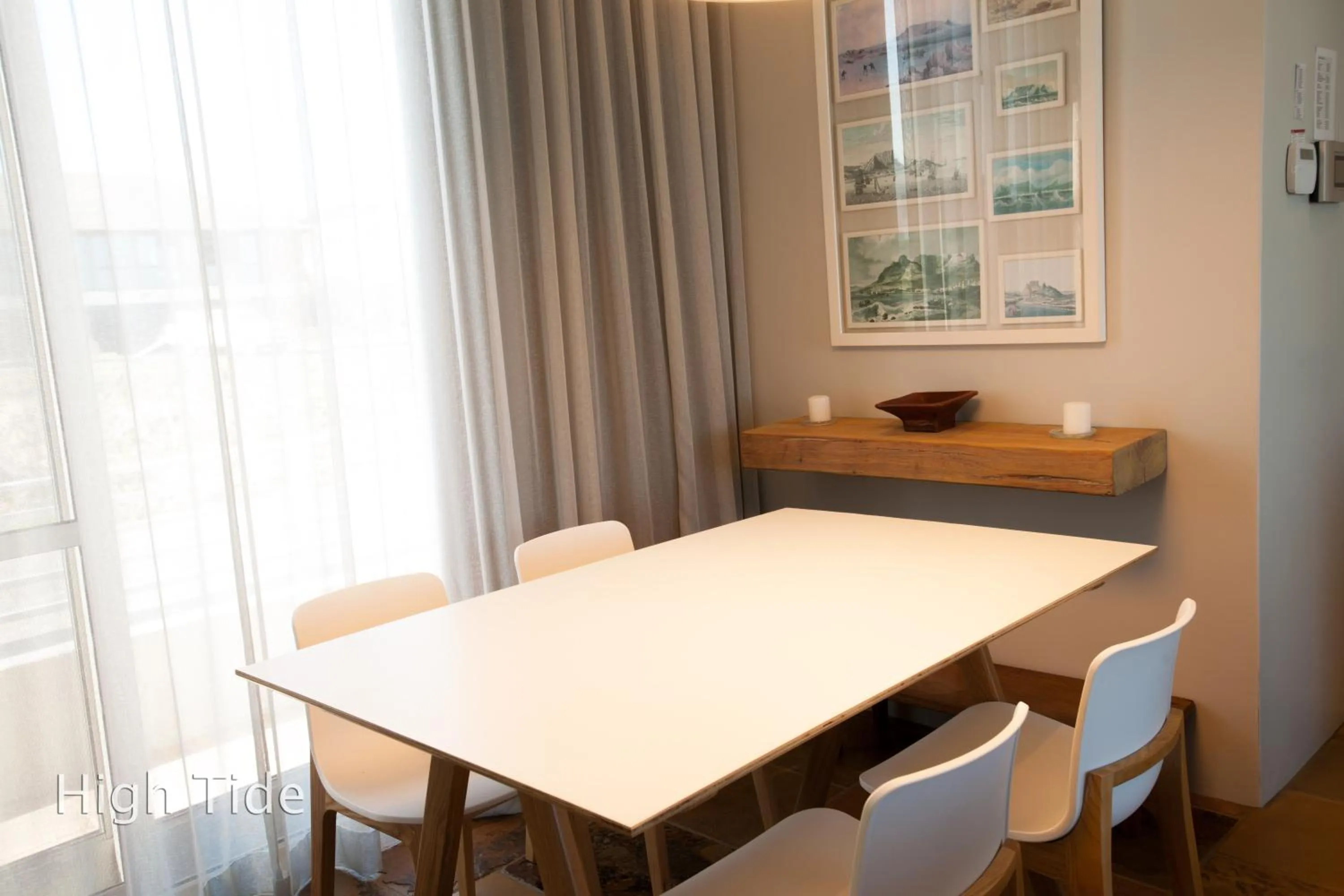 Dining area in Bokkombaai