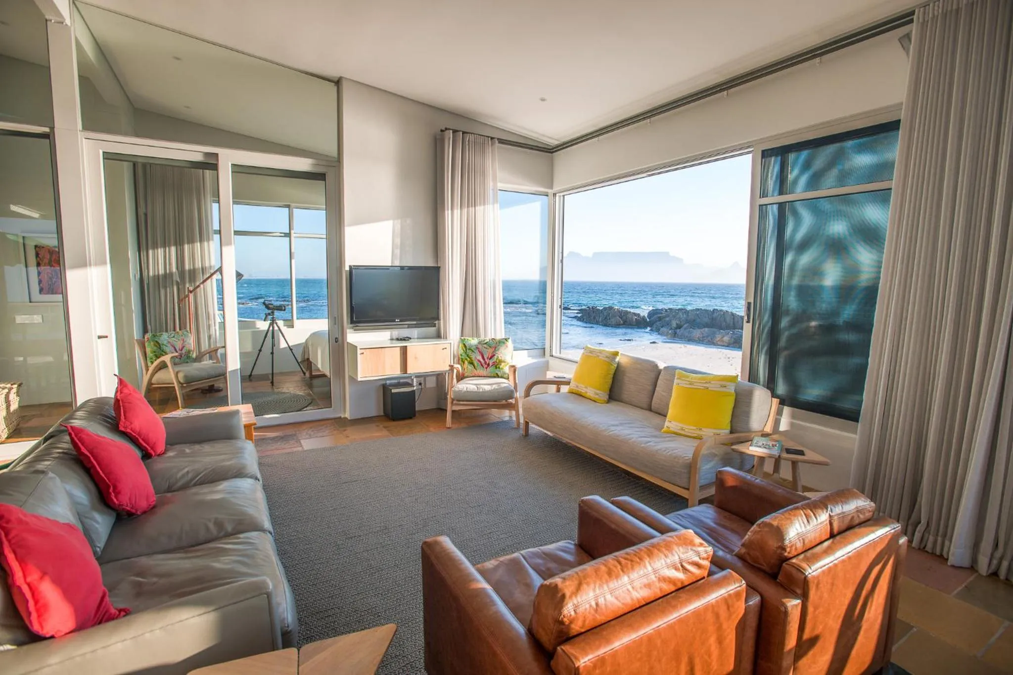 TV and multimedia in Bokkombaai