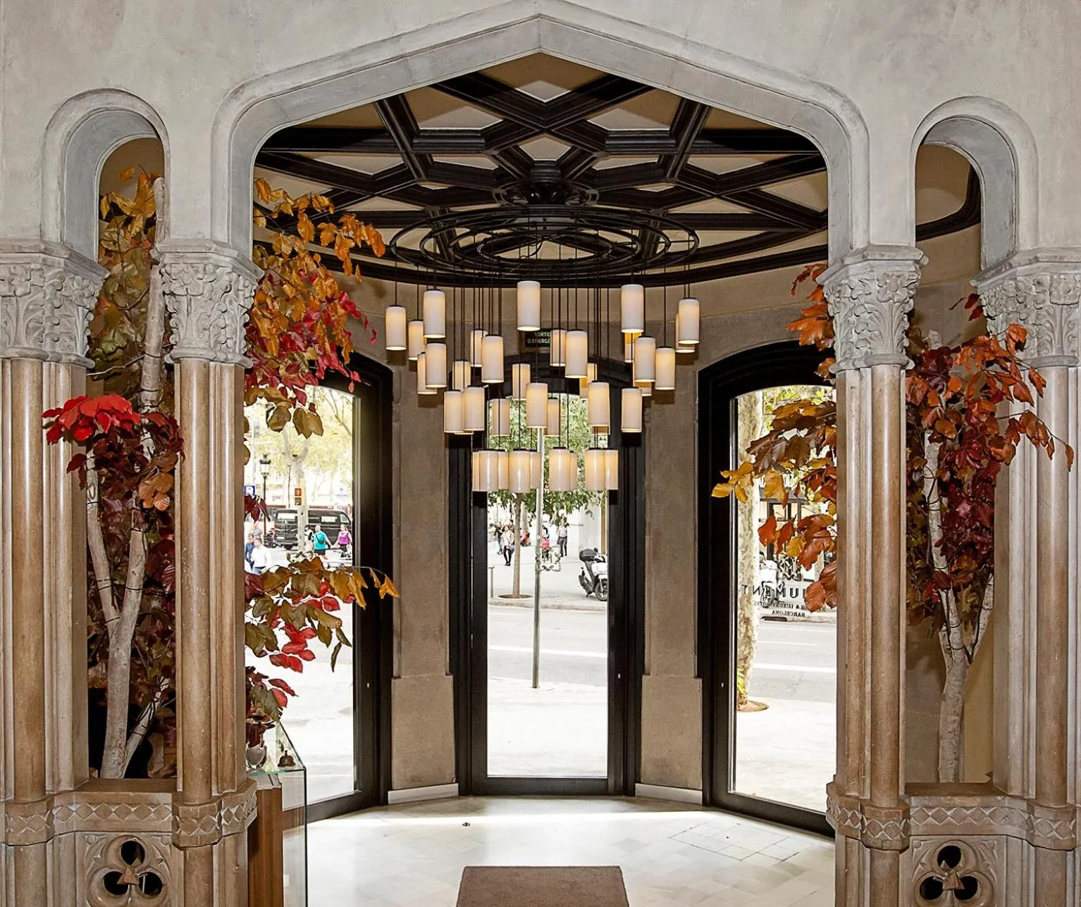 Facade/entrance in Monument Hotel