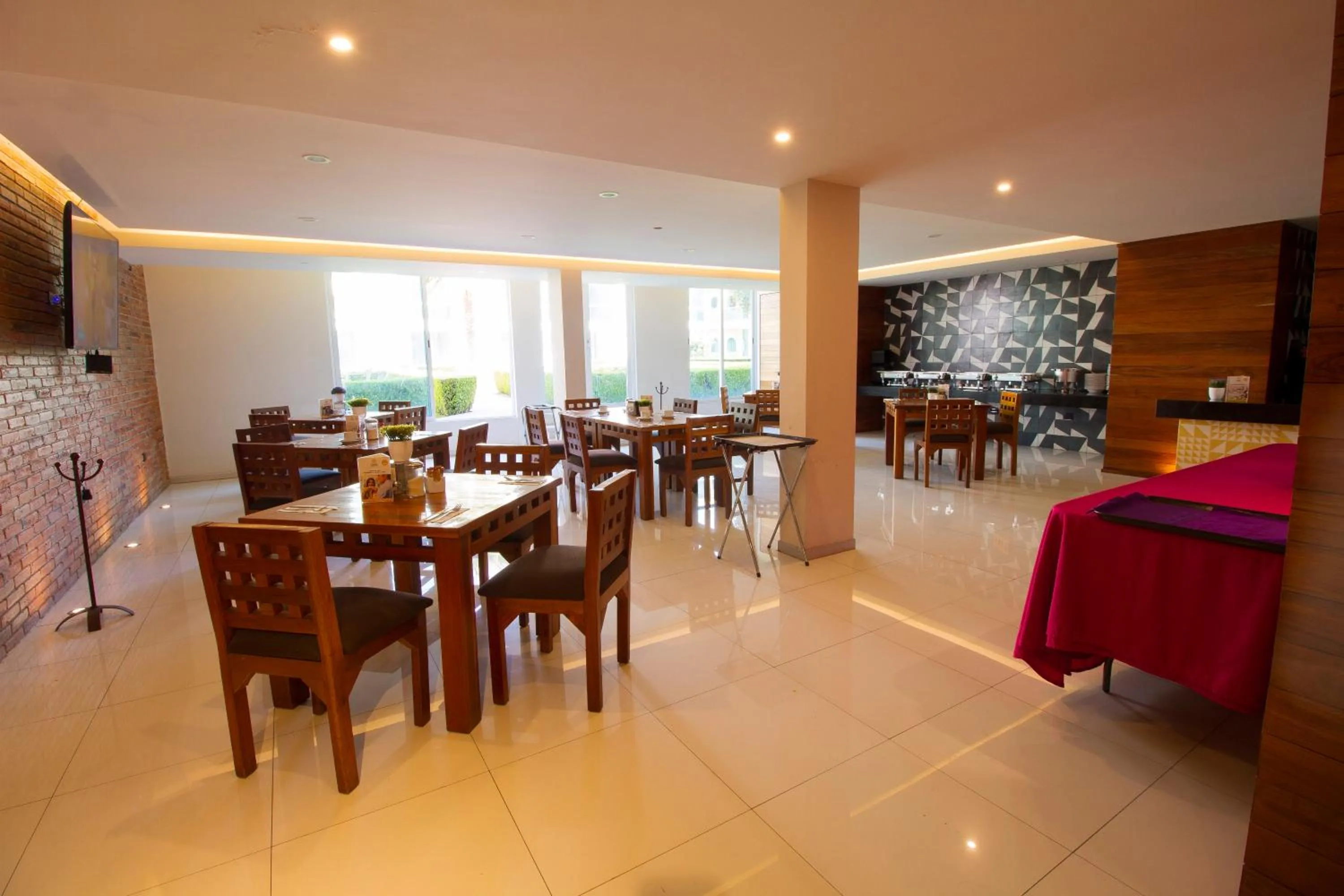 Restaurant/places to eat in Hotel Posada Señorial