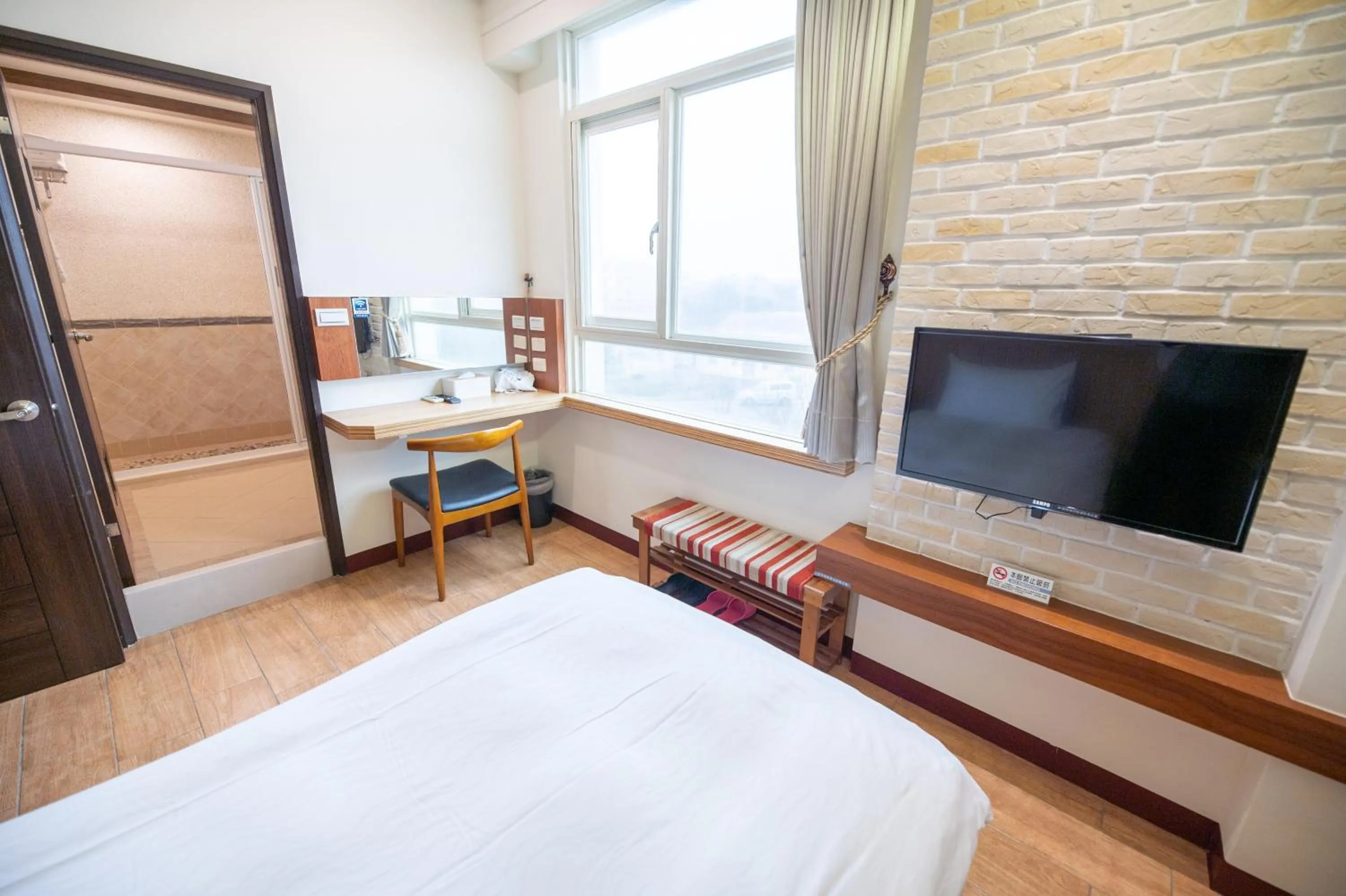 TV and multimedia, Bed in THEDAY B&B