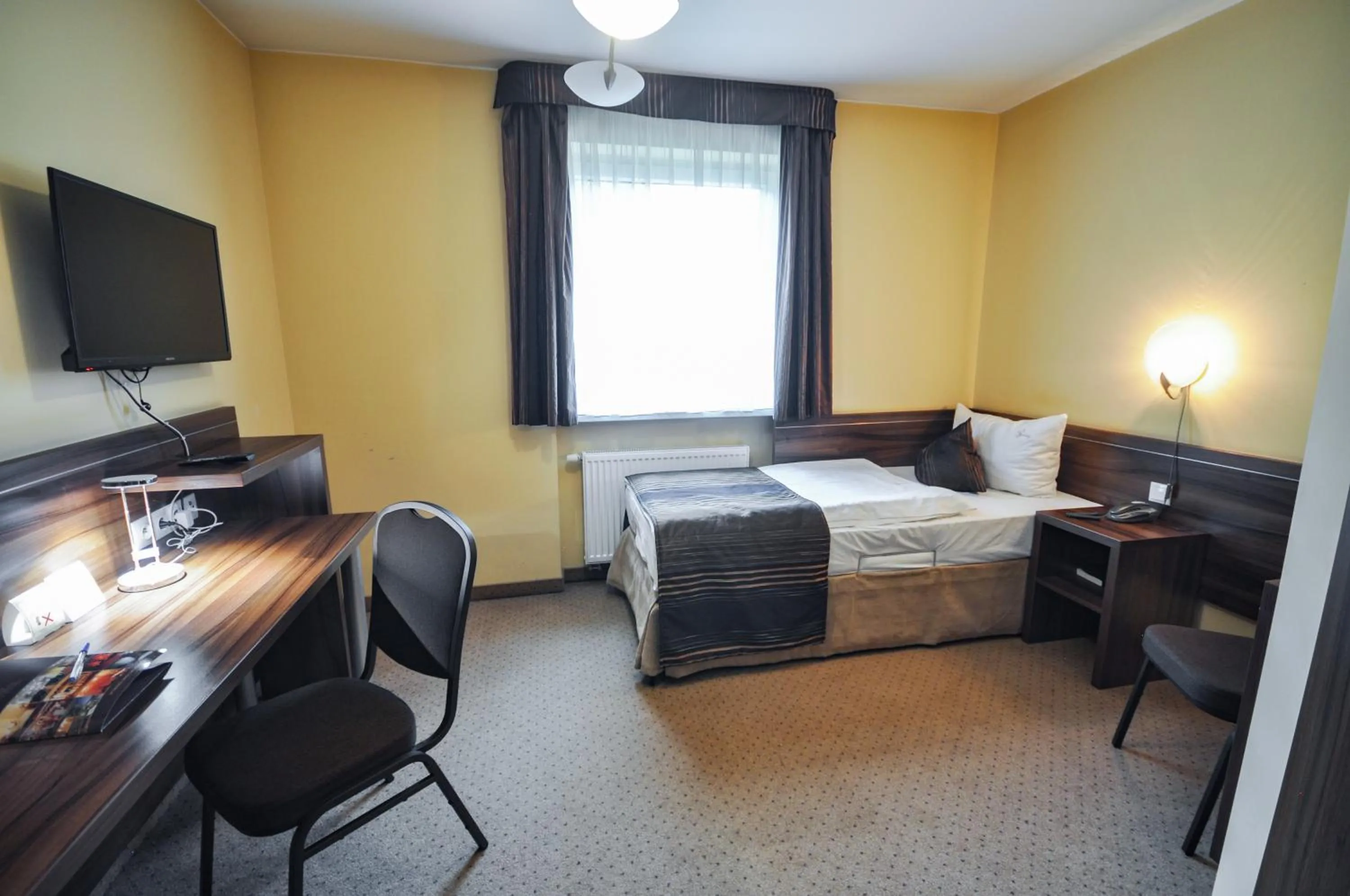 Photo of the whole room, Bed in Hotel Trzy Światy Spa & Wellness Rajska WySpa