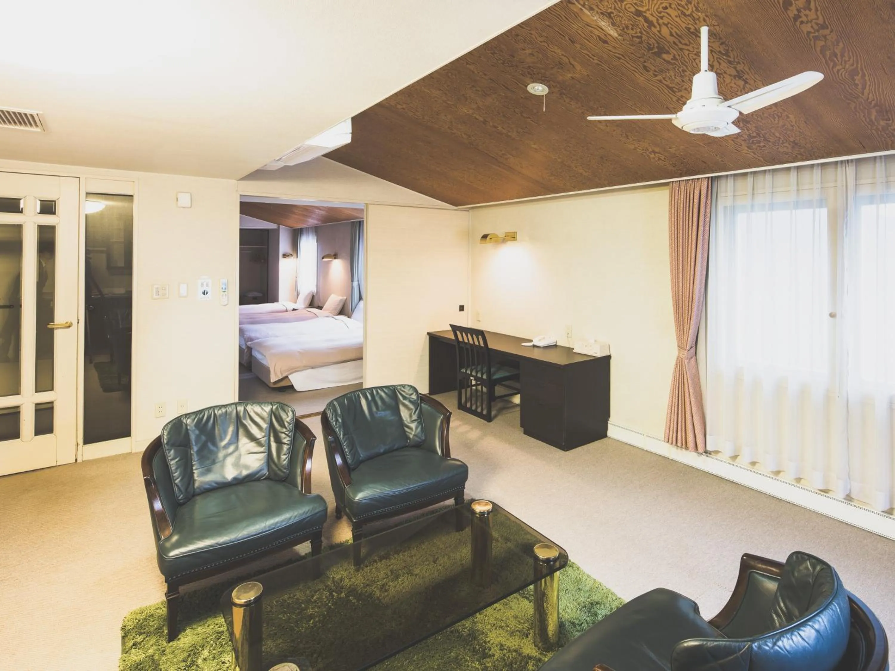 Photo of the whole room, Bed in Hotel Karuizawa Elegance