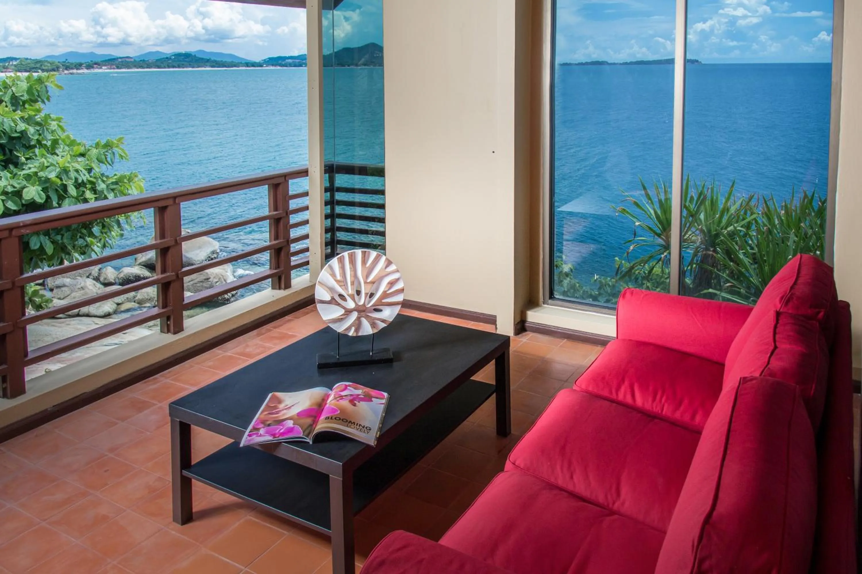 Boujis Boutique Resort