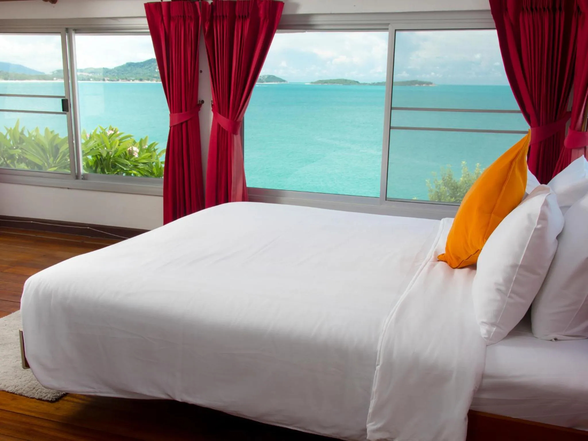 Bed in Boujis Boutique Resort